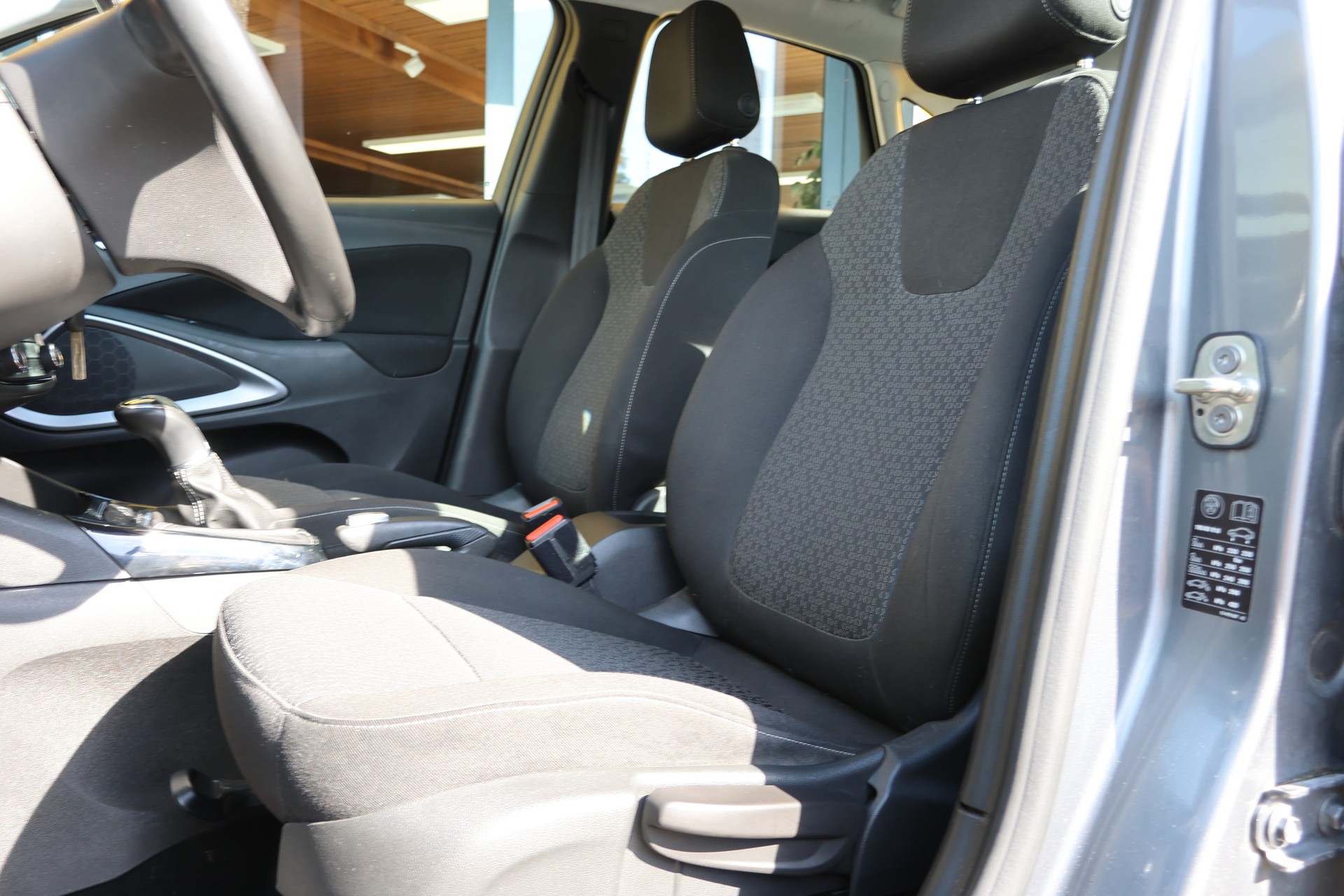 OPEL Crossland X 1.2T Enjoy-image-9