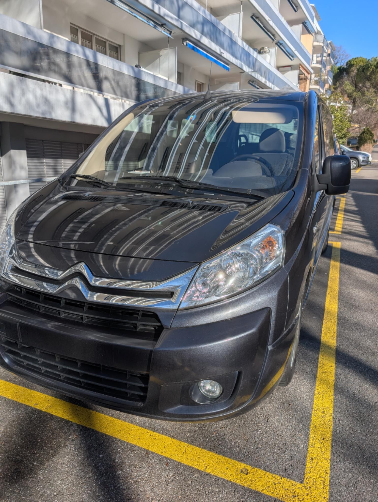 CITROEN 2.0 HDi 160 9P Exclusive-image-1