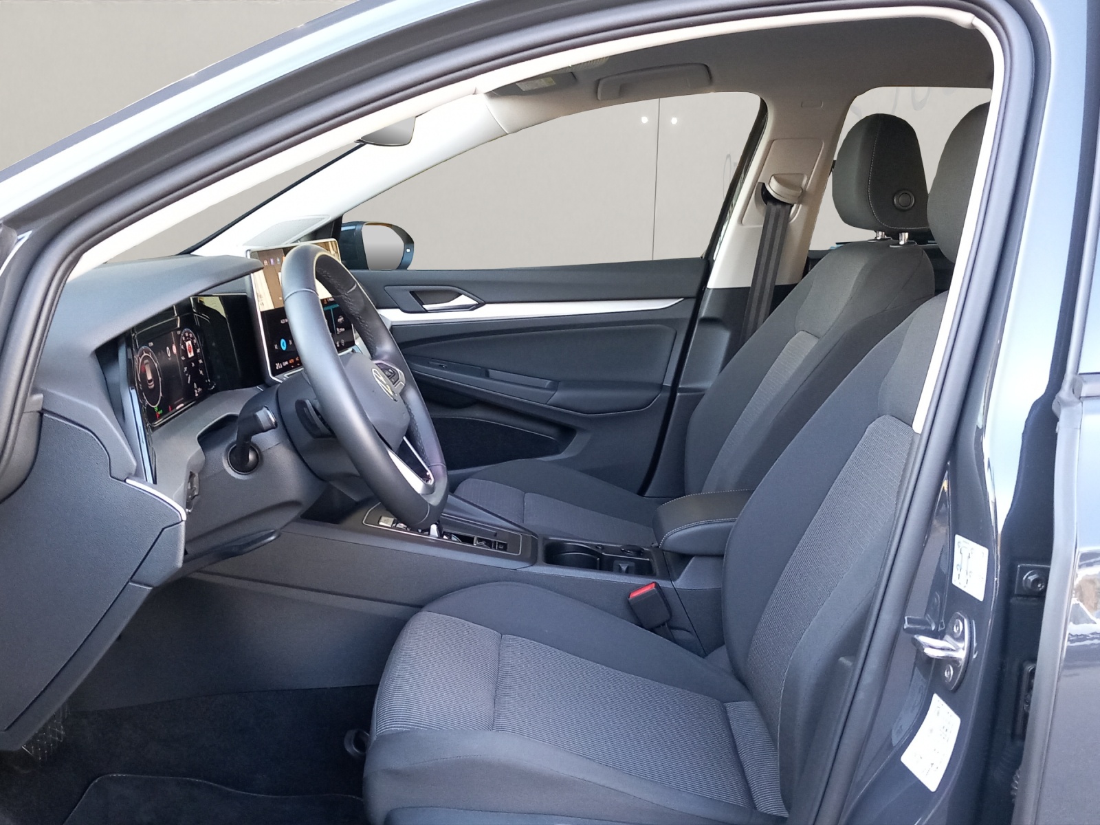 VW Golf VIII 1.5 eTSI DSG-showroom-element-3
