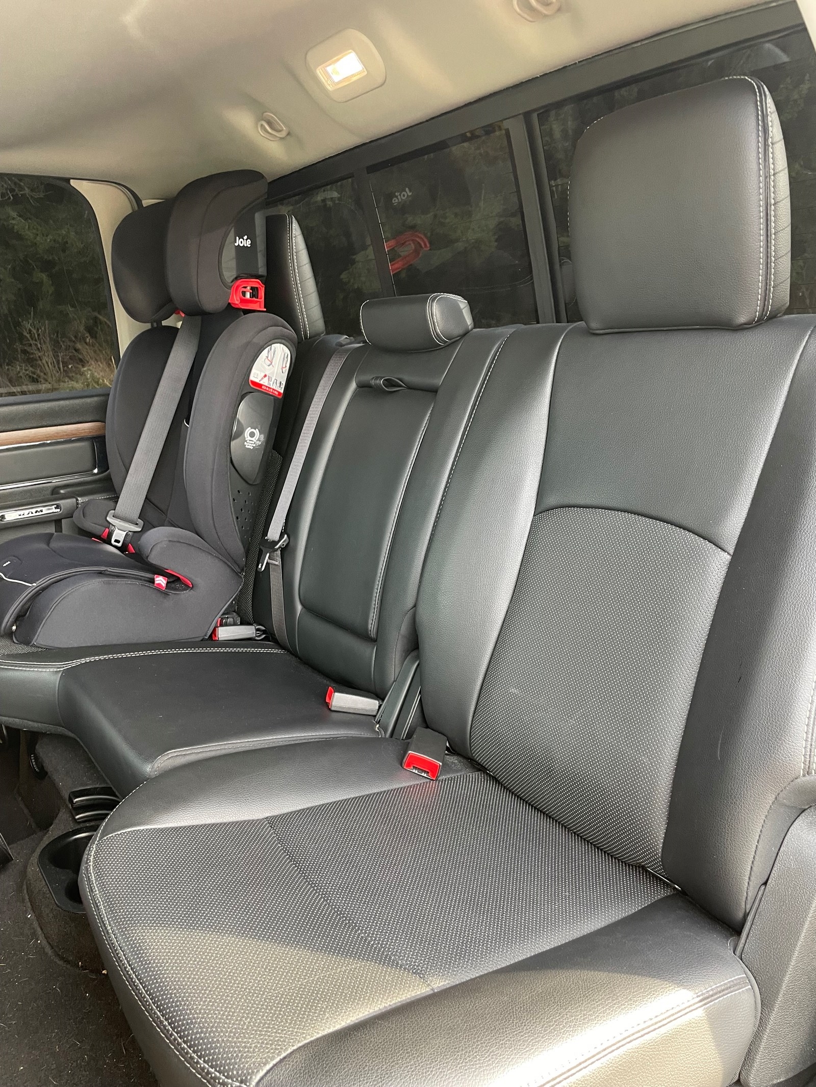 DODGE RAM 1500 HEMI V8 CrewCab Laramie 5.7Lt-image-9