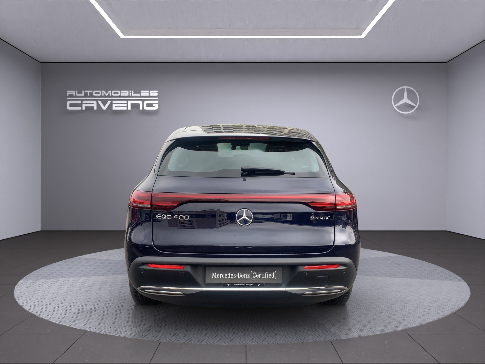 MERCEDES-BENZ EQC 400 4Matic-showroom-element-3