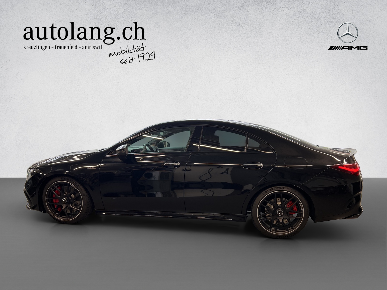 MERCEDES-BENZ CLA 45 S AMG 4Matic+-showroom-element-1
