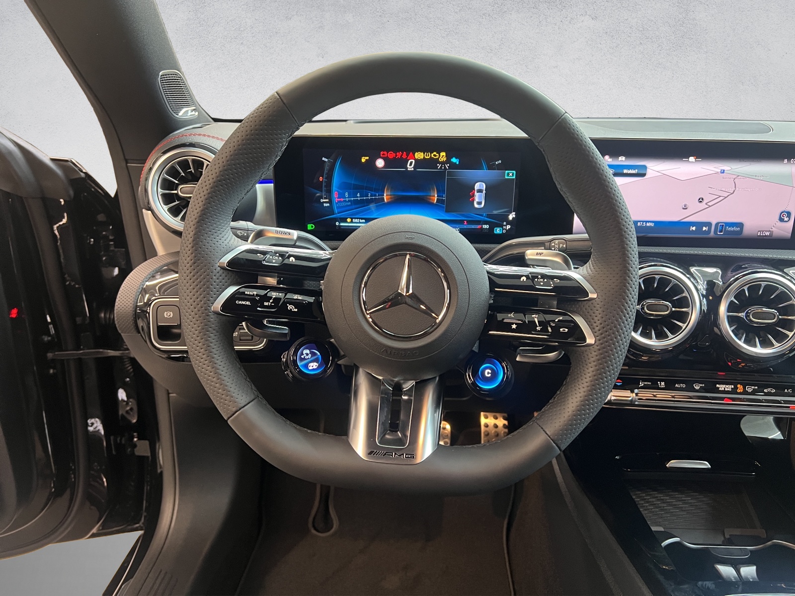 MERCEDES-BENZ CLA 45 S AMG 4Matic+-image-11