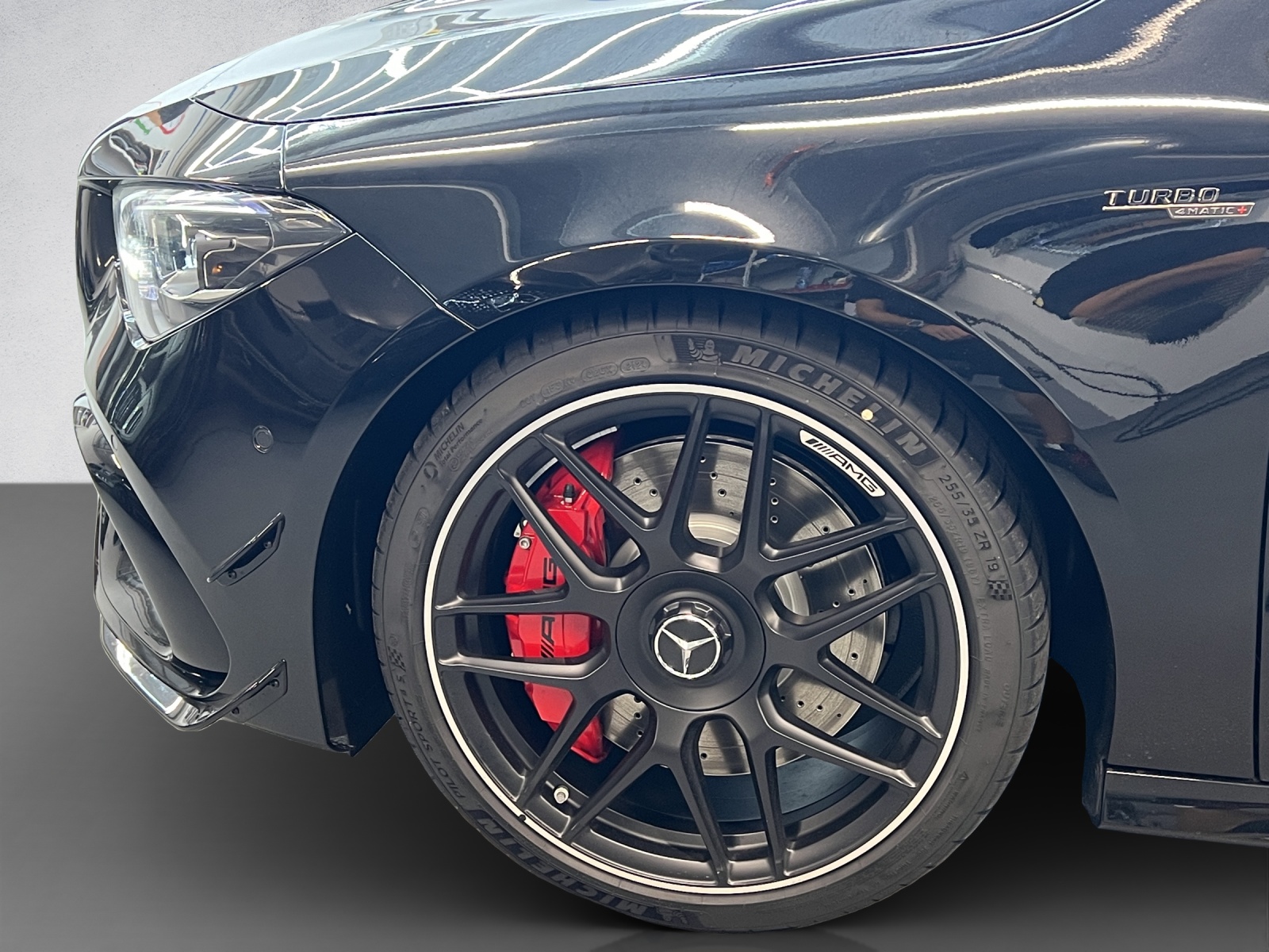 MERCEDES-BENZ CLA 45 S AMG 4Matic+-image-6