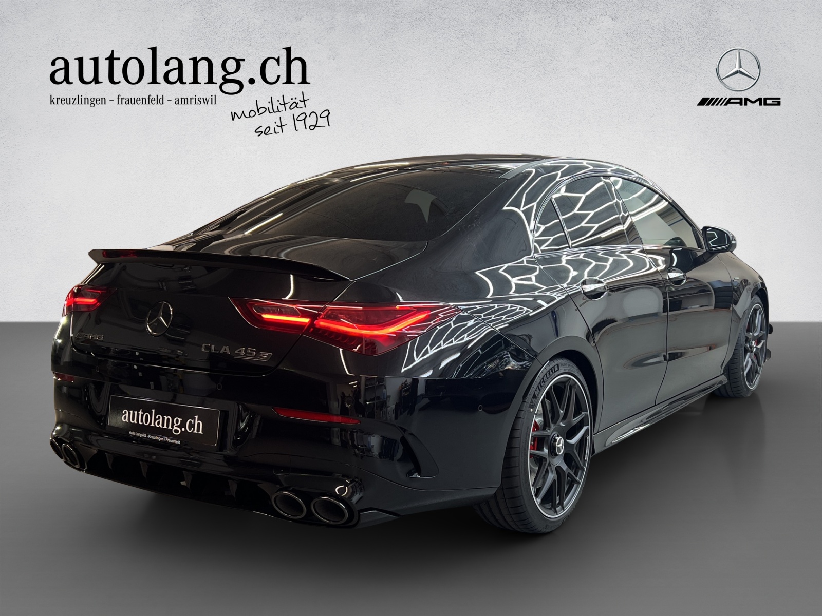 MERCEDES-BENZ CLA 45 S AMG 4Matic+-showroom-element-3