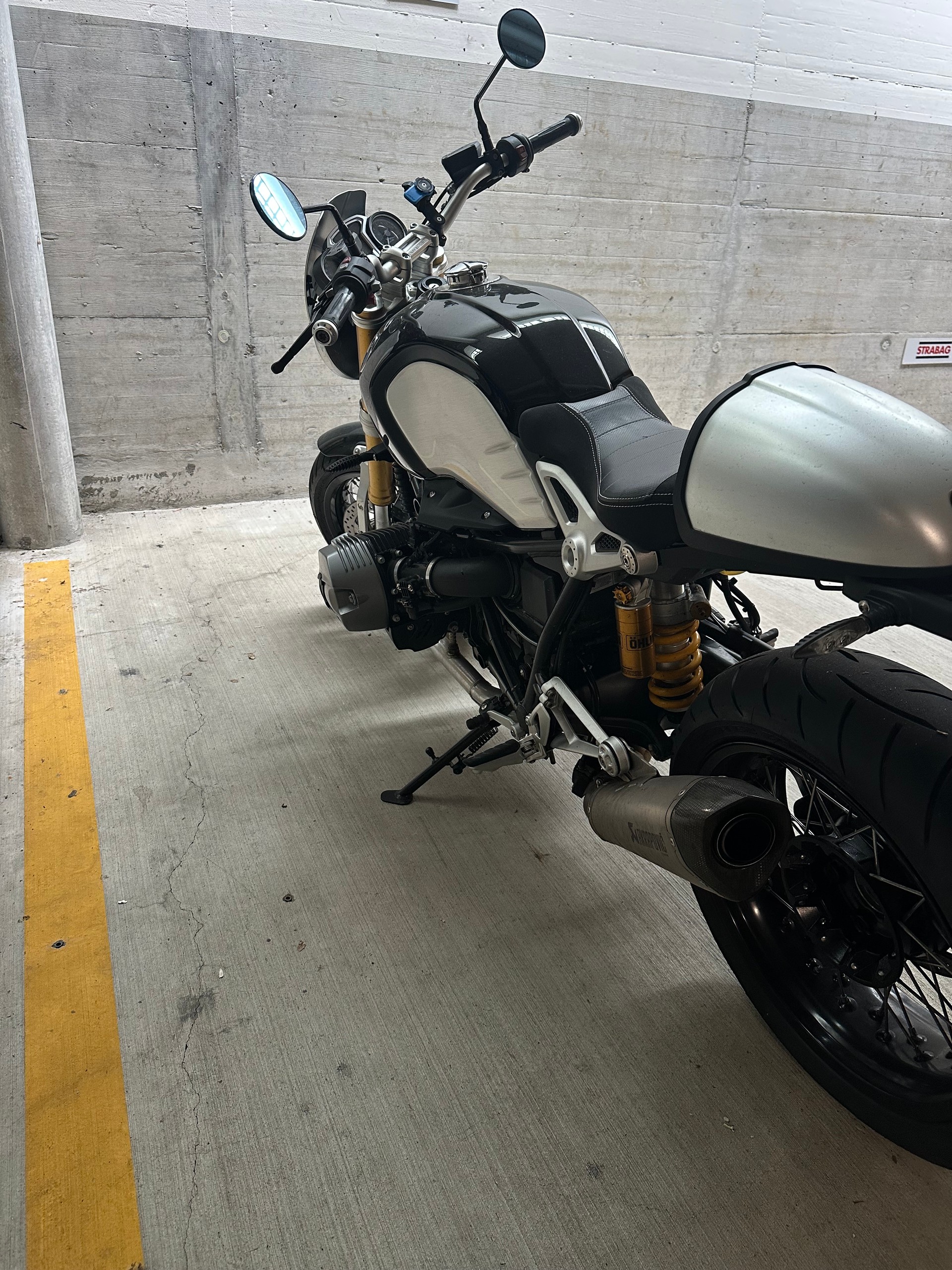 BMW R nineT ABS-image-1