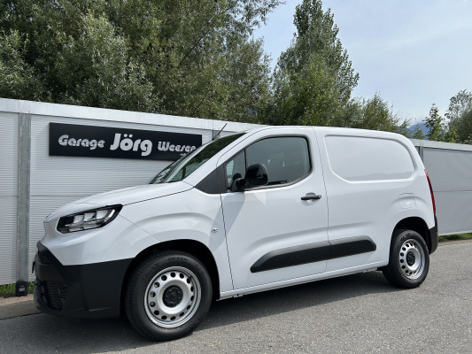 TOYOTA Proace City Van 1.2 ActiM