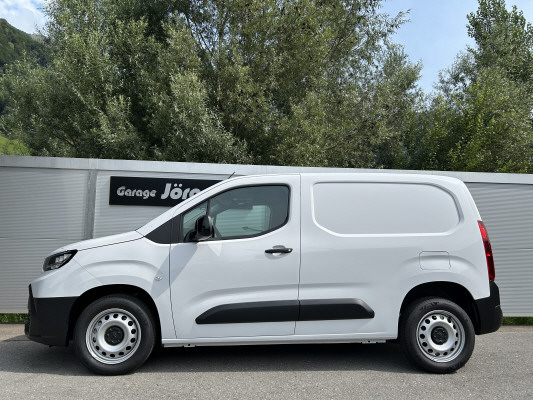 TOYOTA Proace City Van 1.2 ActiM-image-2