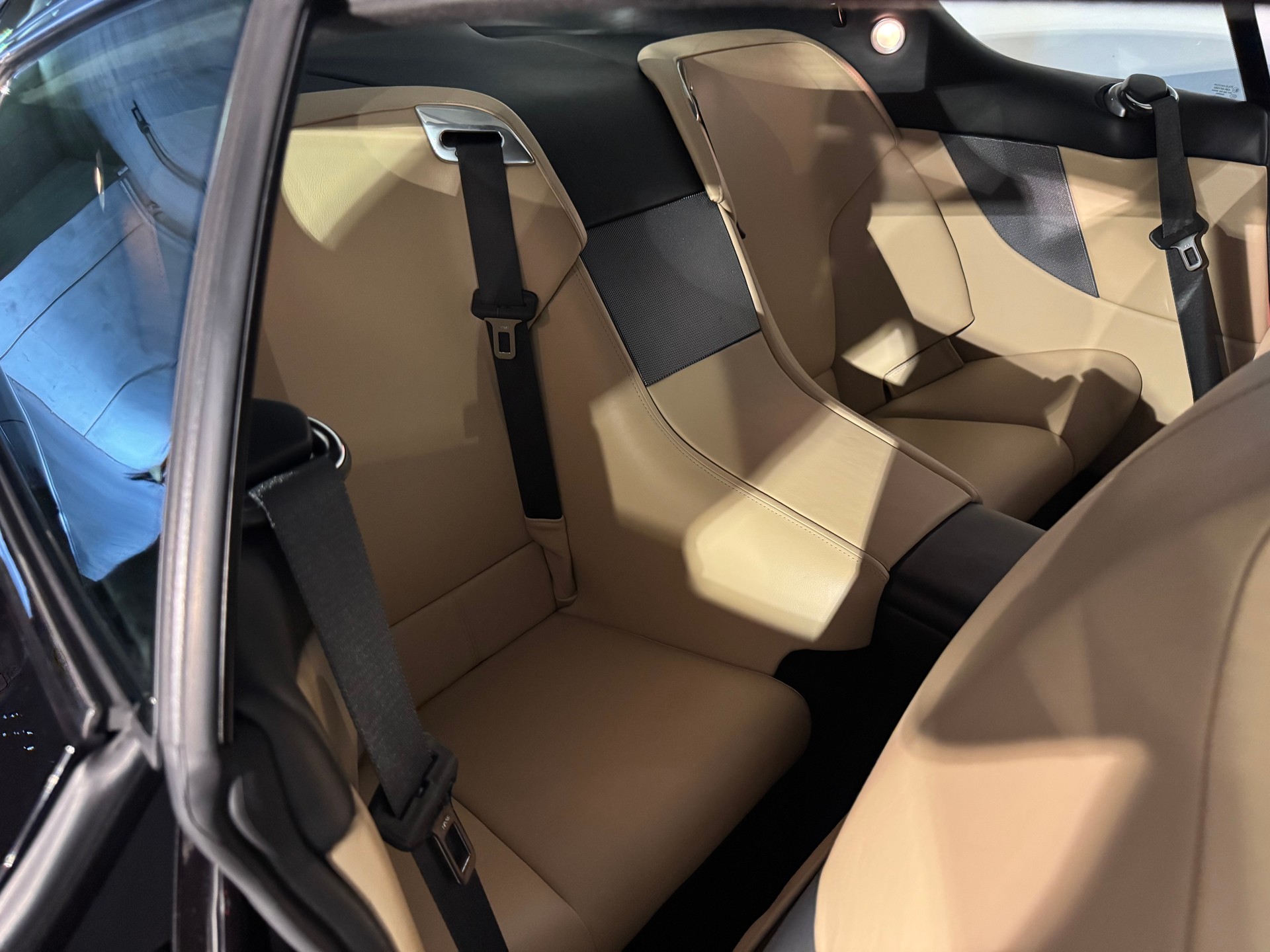 ASTON MARTIN DB9 Touchtronic 2-image-12