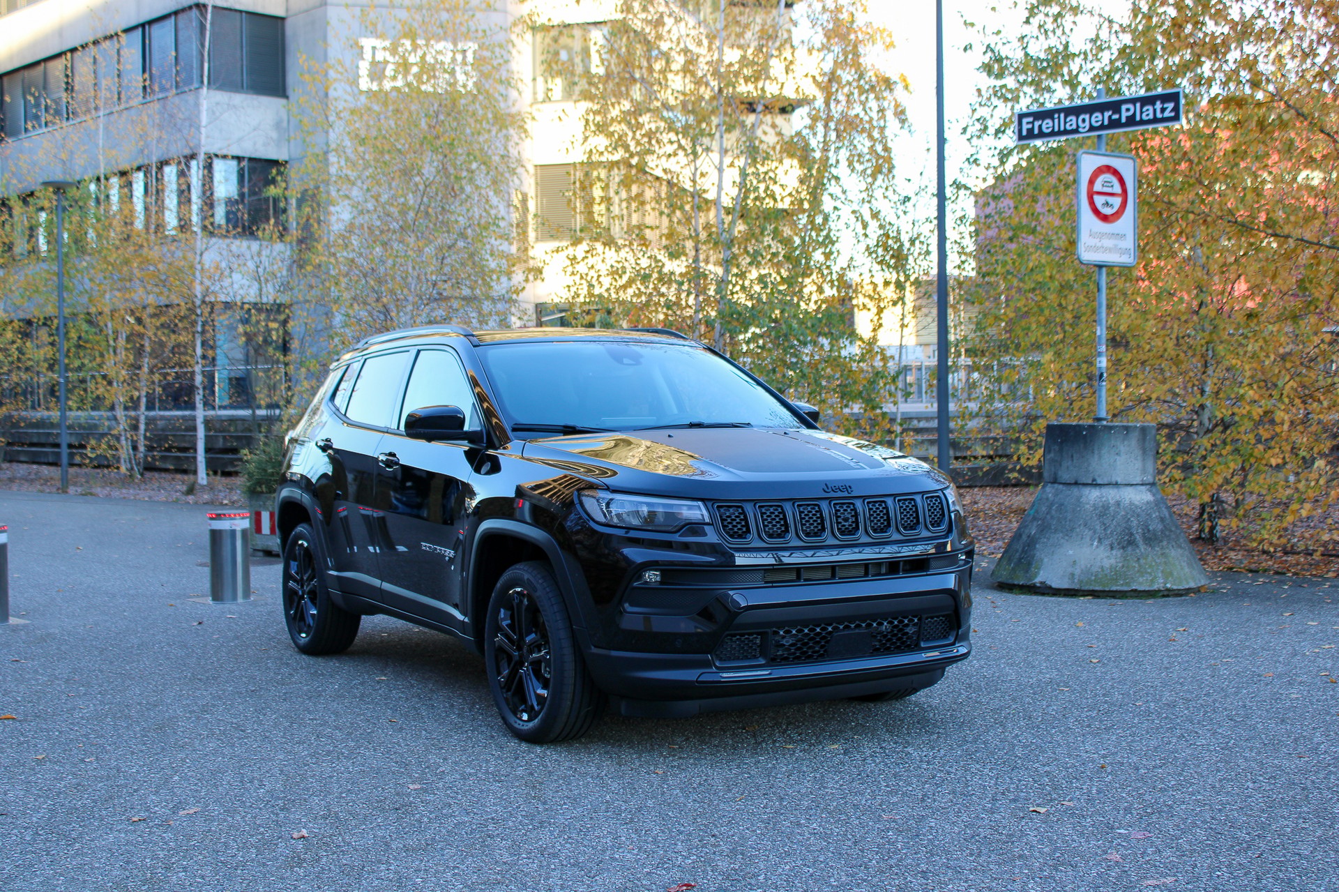 JEEP Compass 4x2 1.5 T MHEV North Star-showroom-element-1