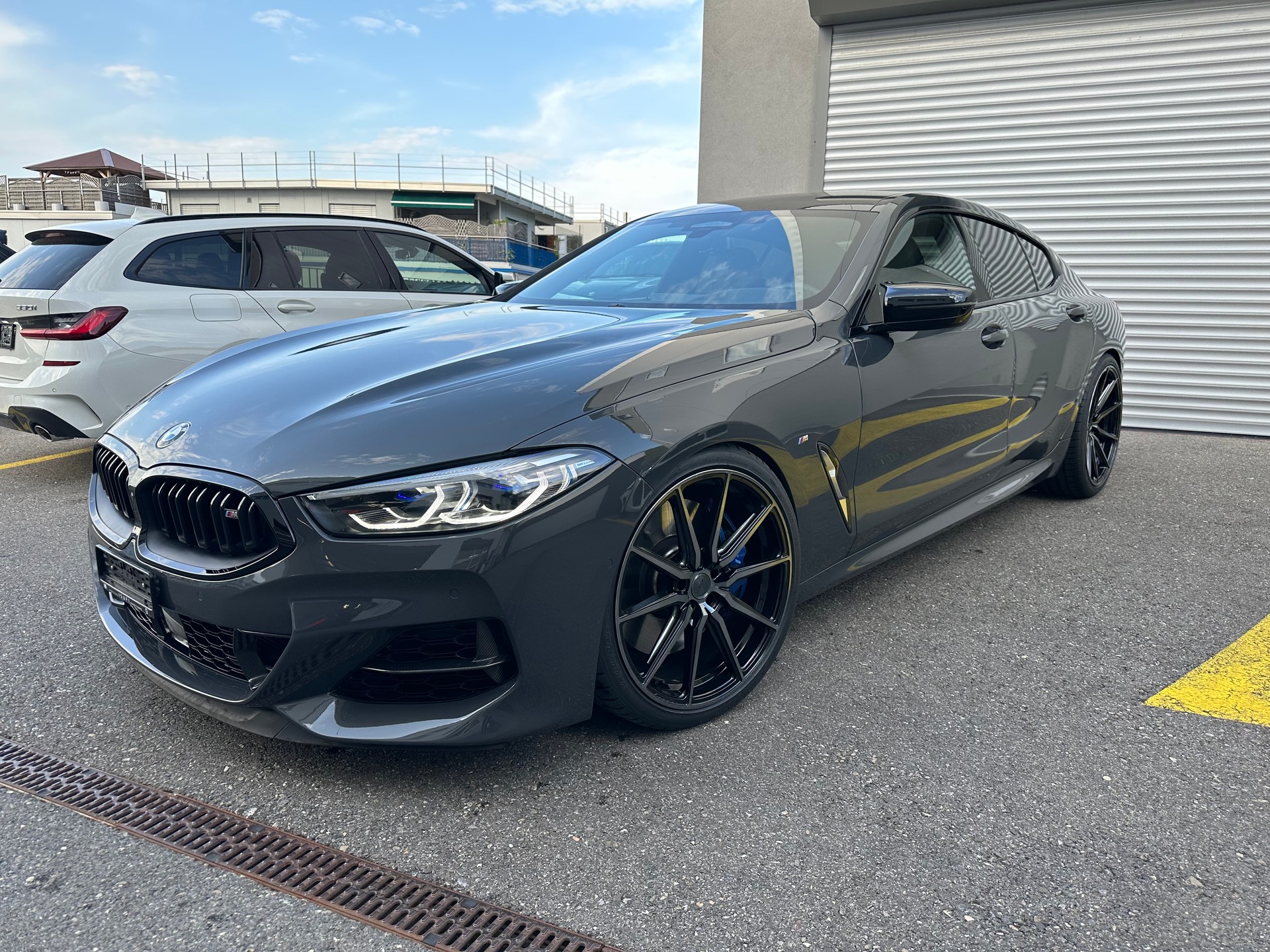 BMW M850i xDrive Steptronic-showroom-element-1