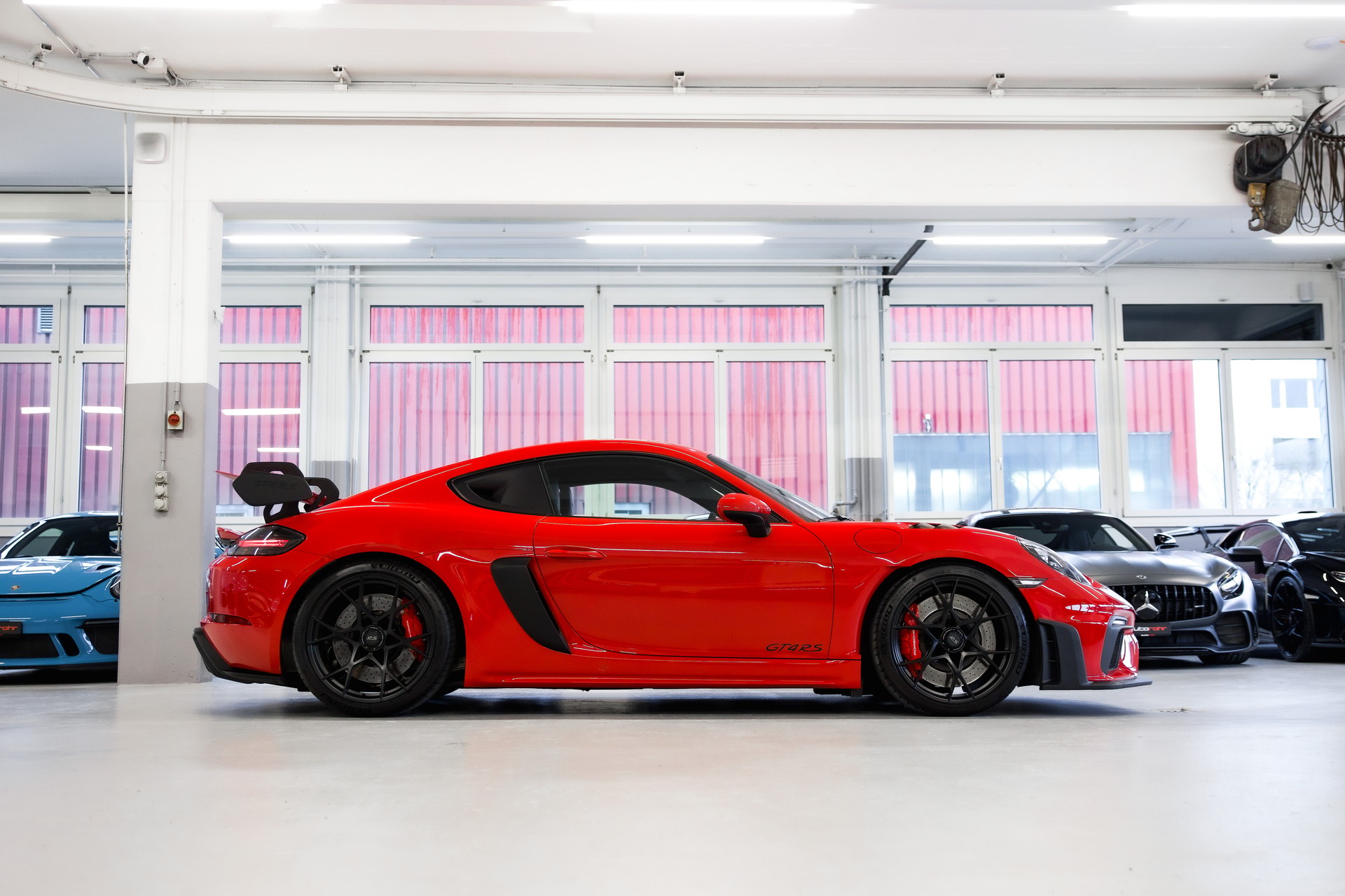 PORSCHE Cayman 718 GT4 RS PDK-image-3