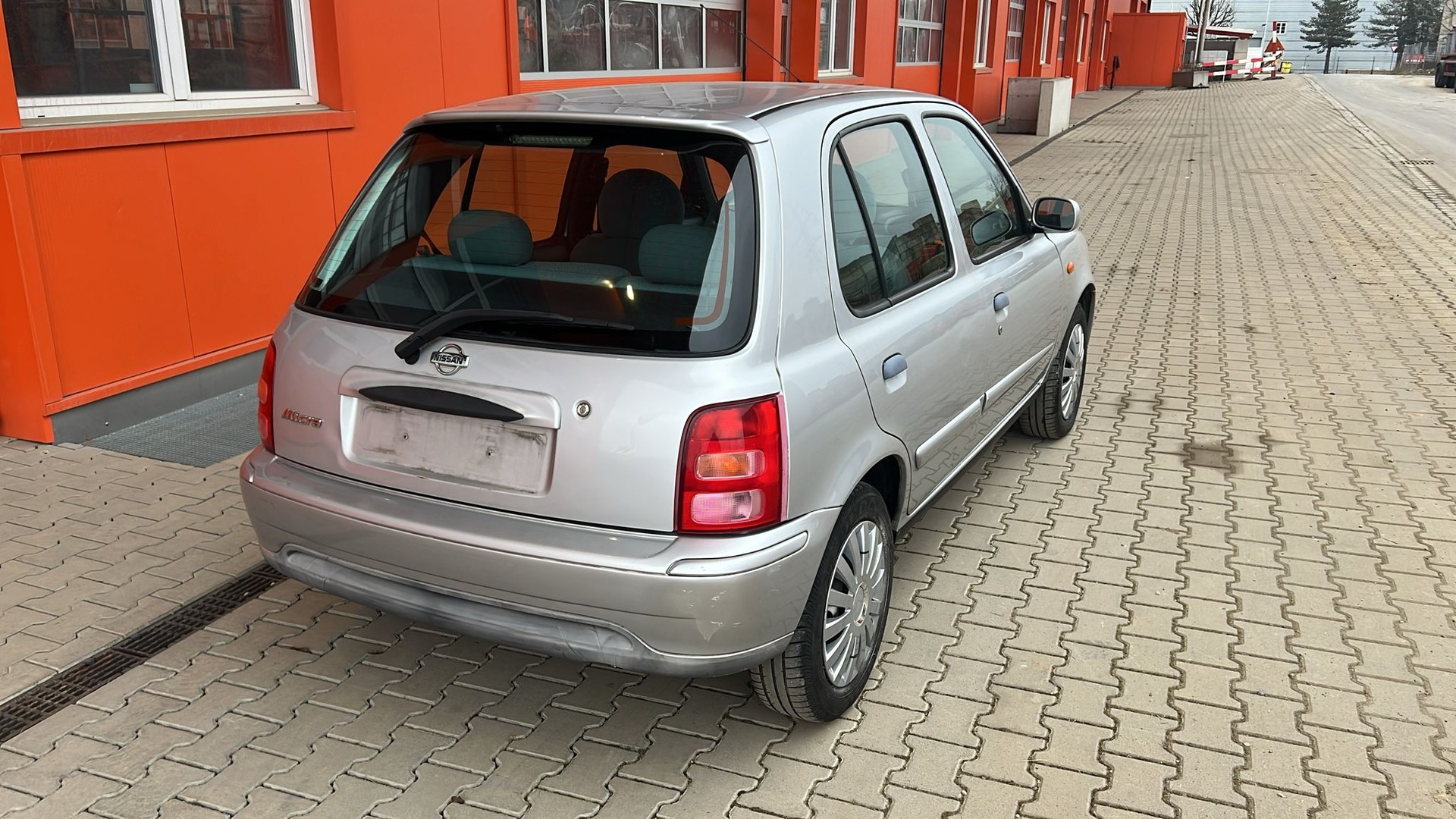 NISSAN 2 1.4-showroom-element-2