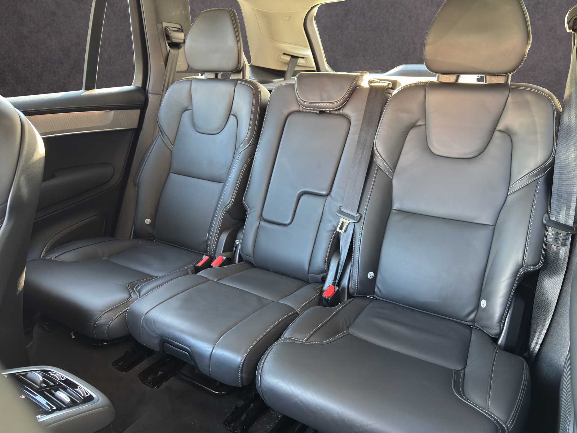 VOLVO XC90 2.0 B5 MH Plus Bright AWD-image-11