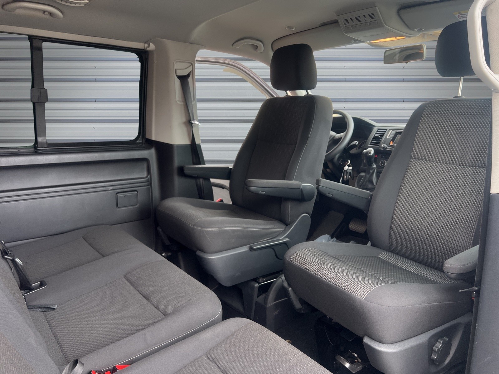 VW T6 Caravelle 2.0 TSI Comfortline 4Motion DSG LWB-image-14