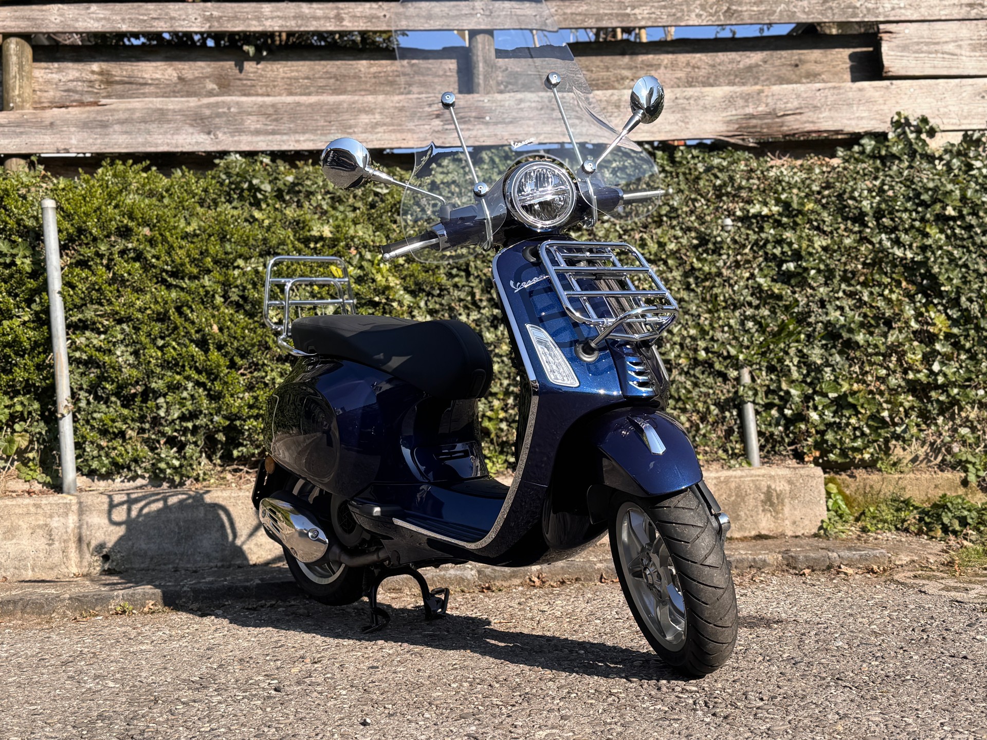 PIAGGIO Vespa 125 Primavera ABS-image-1