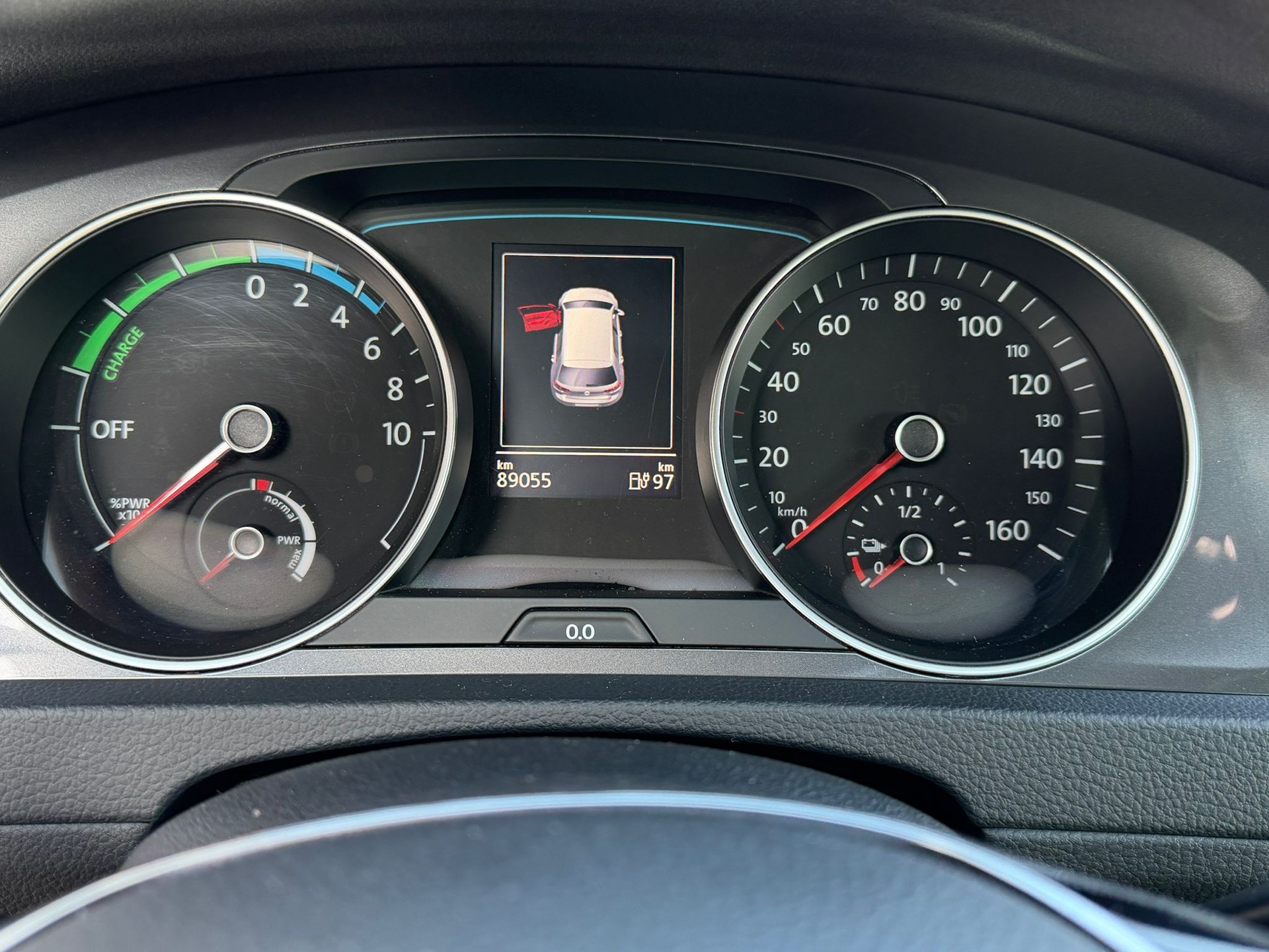 VW e-Golf Voll-Elektro mit CCS-Laden 30 Min. 10-80%-image-8