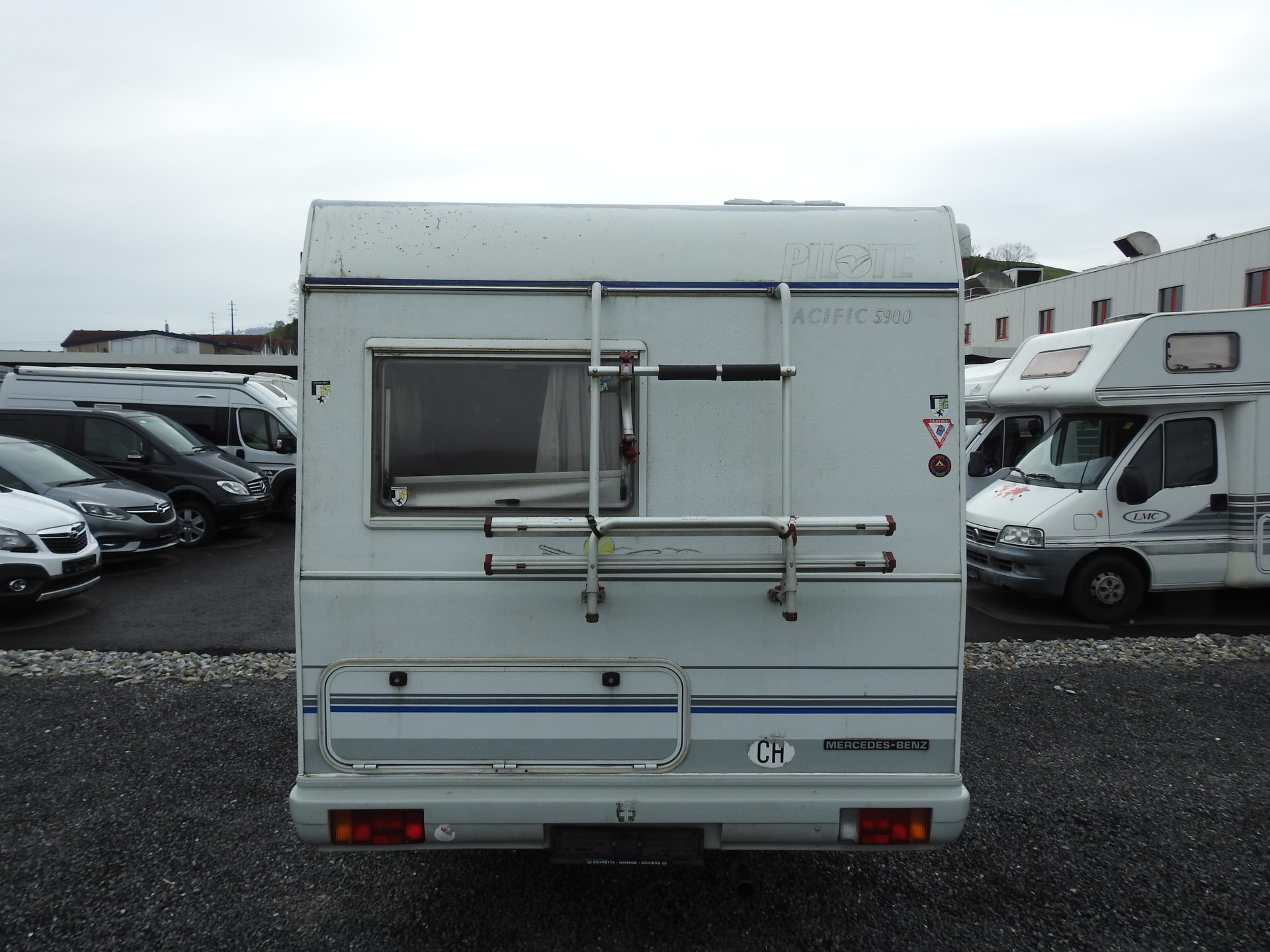 MERCEDES-BENZ 312 D Pilote Pacific 5900-image-4