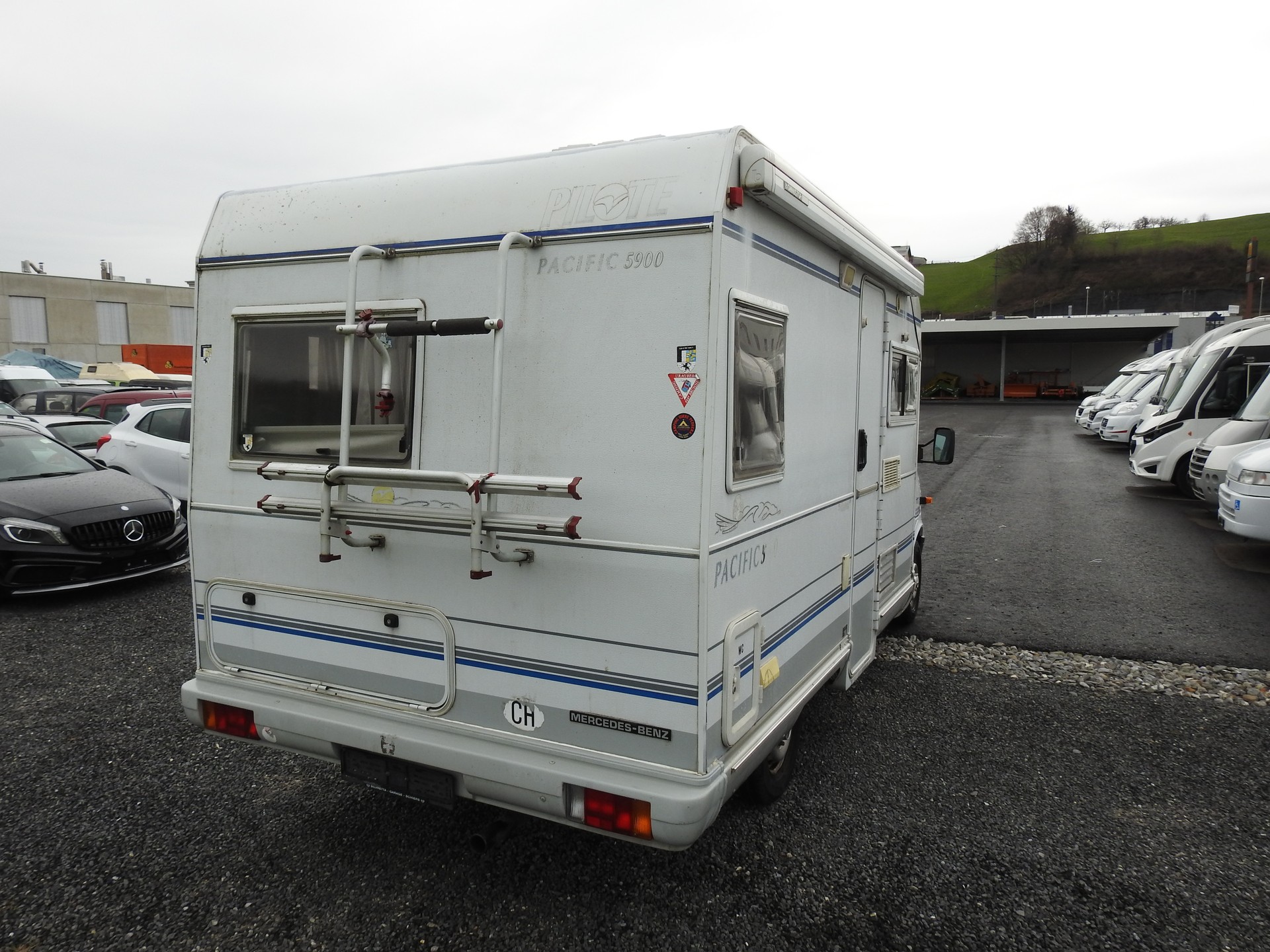 MERCEDES-BENZ 312 D Pilote Pacific 5900-image-5