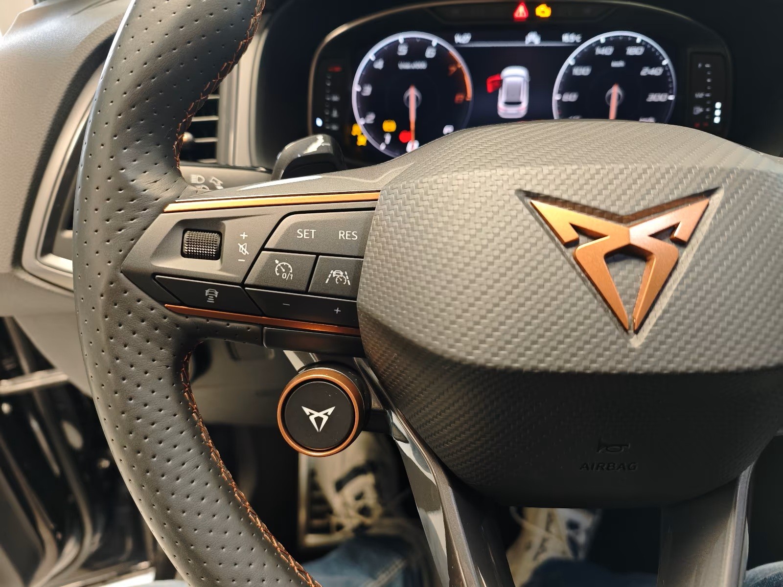 CUPRA Ateca 2.0TSI VZ Edition 4Drive DSG-image-7