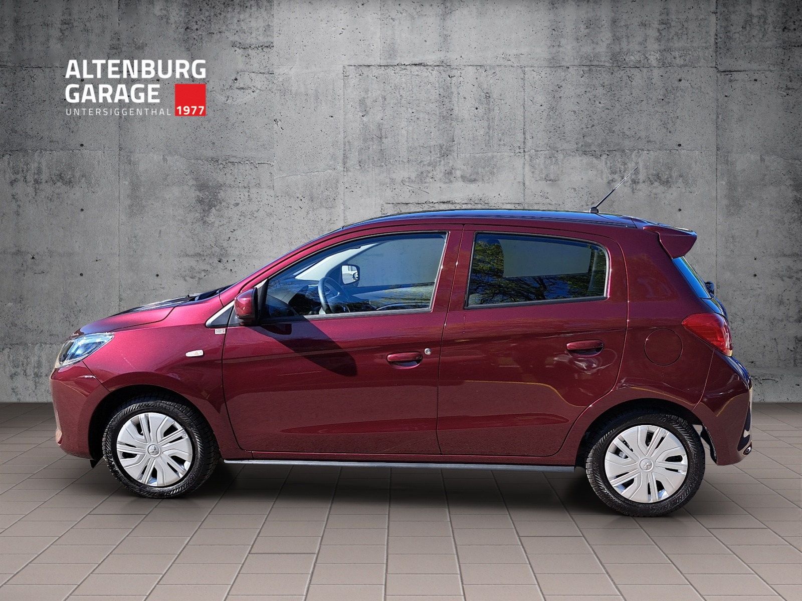 MITSUBISHI Space Star 1.2 MIVEC Inform-showroom-element-1