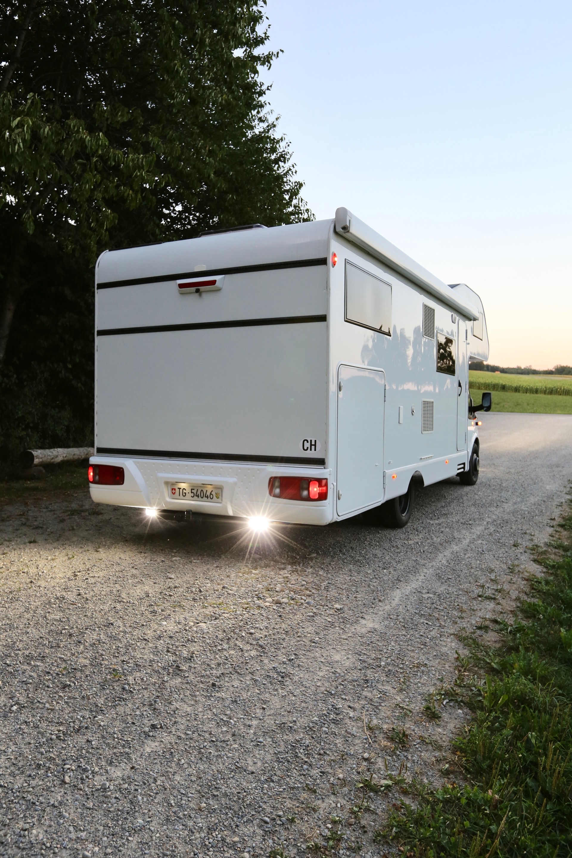 CARADO Einzigartiger autarker Camper-image-19