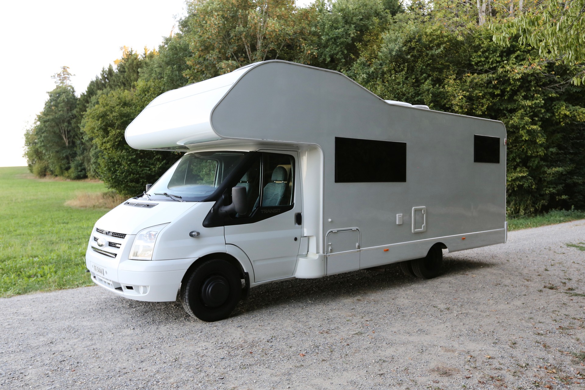 CARADO Einzigartiger autarker Camper-image-22