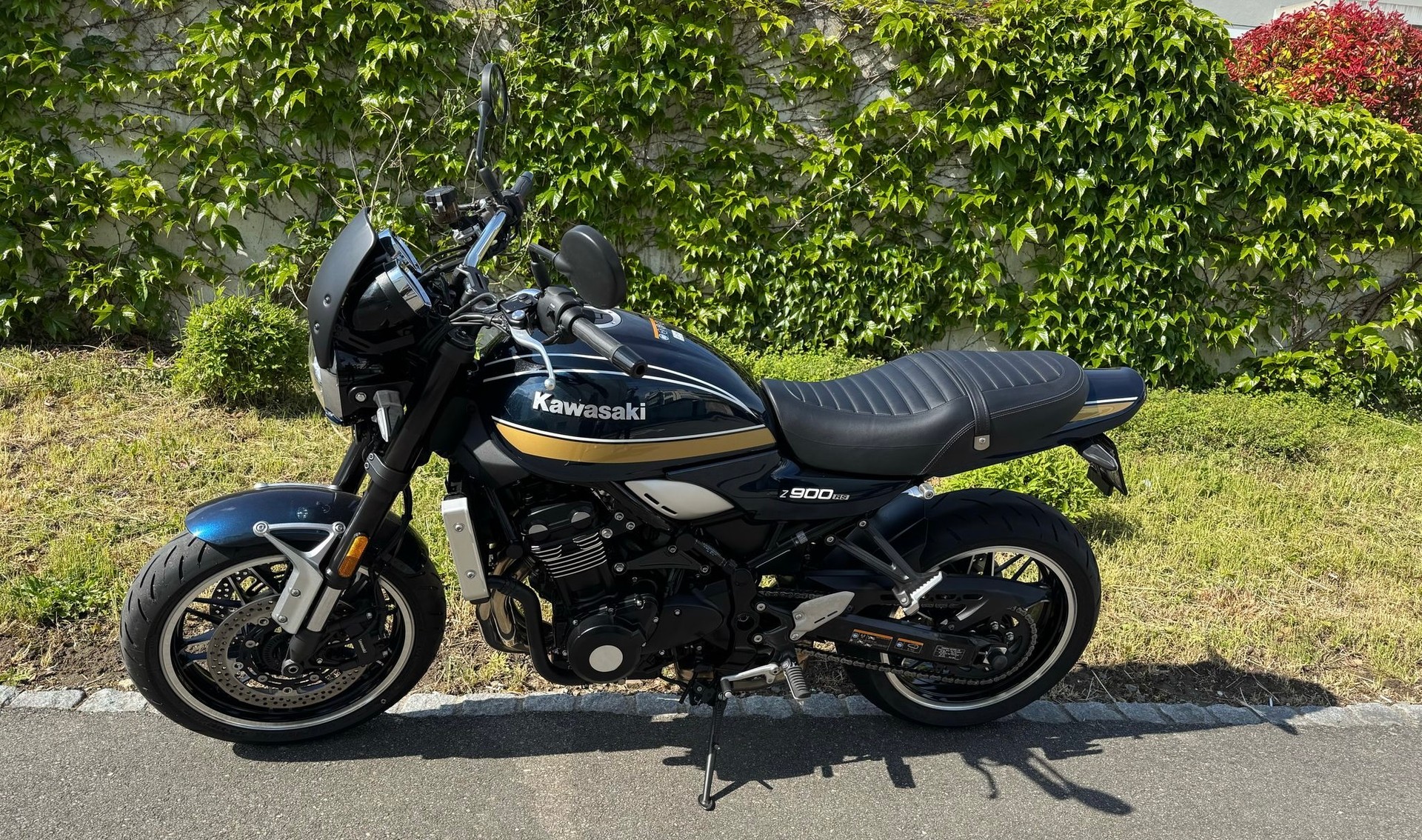KAWASAKI Z 900 RS-image-0