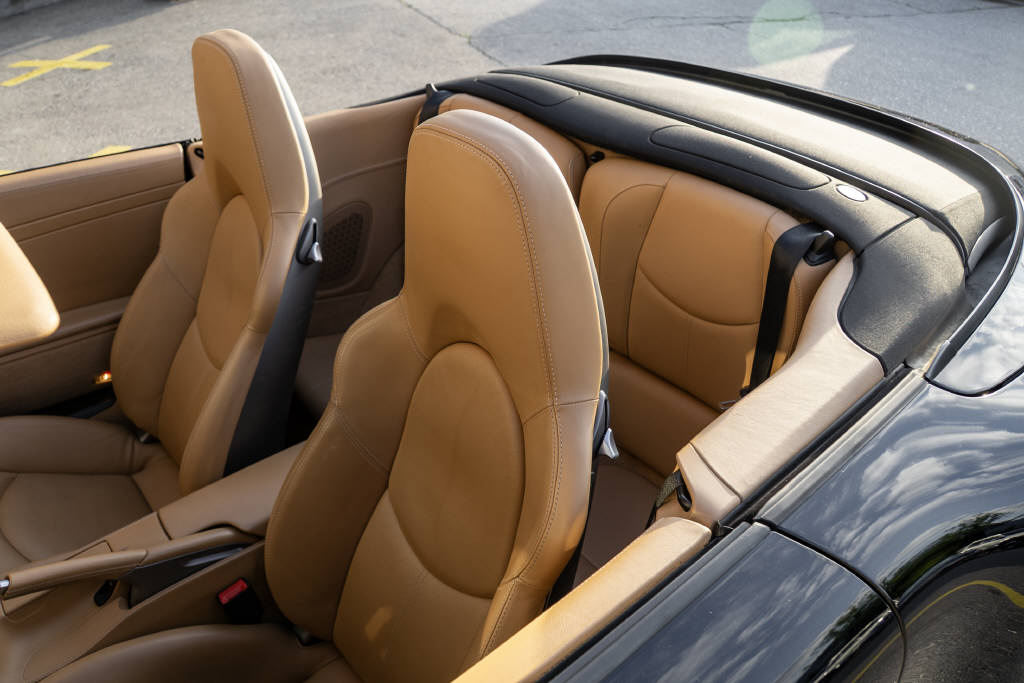 PORSCHE 911 Cabriolet 3.8 Carrera 4 GTS PDK-image-24