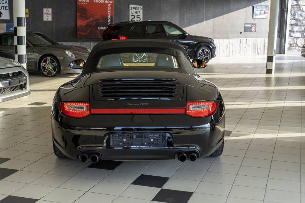 PORSCHE 911 Cabriolet 3.8 Carrera 4 GTS PDK-showroom-element-3