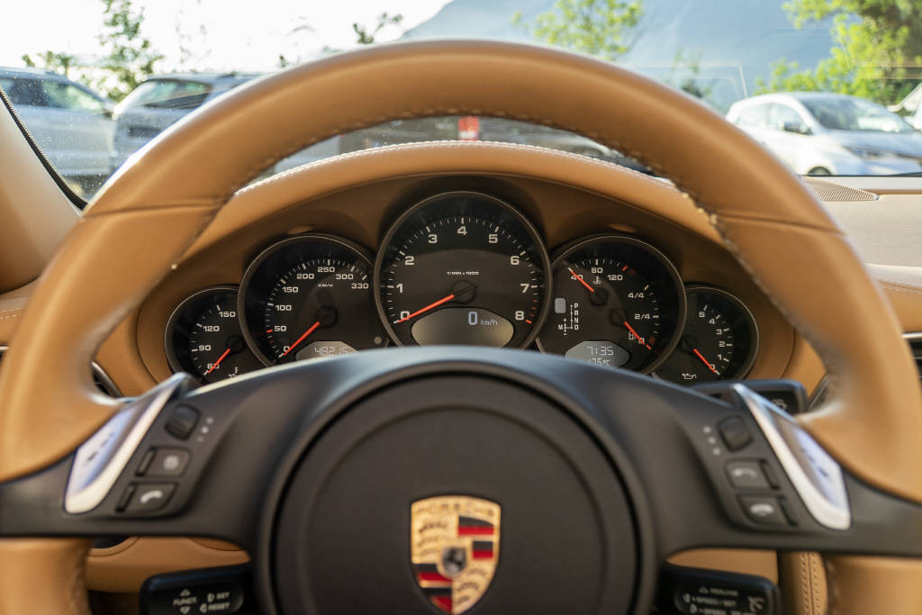 PORSCHE 911 Cabriolet 3.8 Carrera 4 GTS PDK-image-13