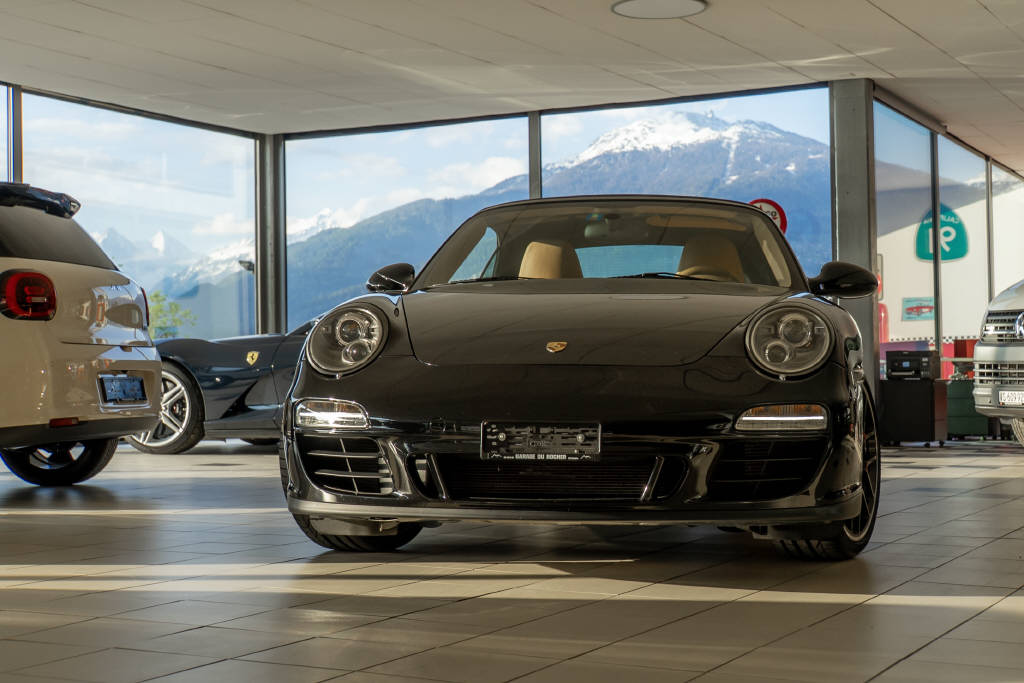 PORSCHE 911 Cabriolet 3.8 Carrera 4 GTS PDK-image-15