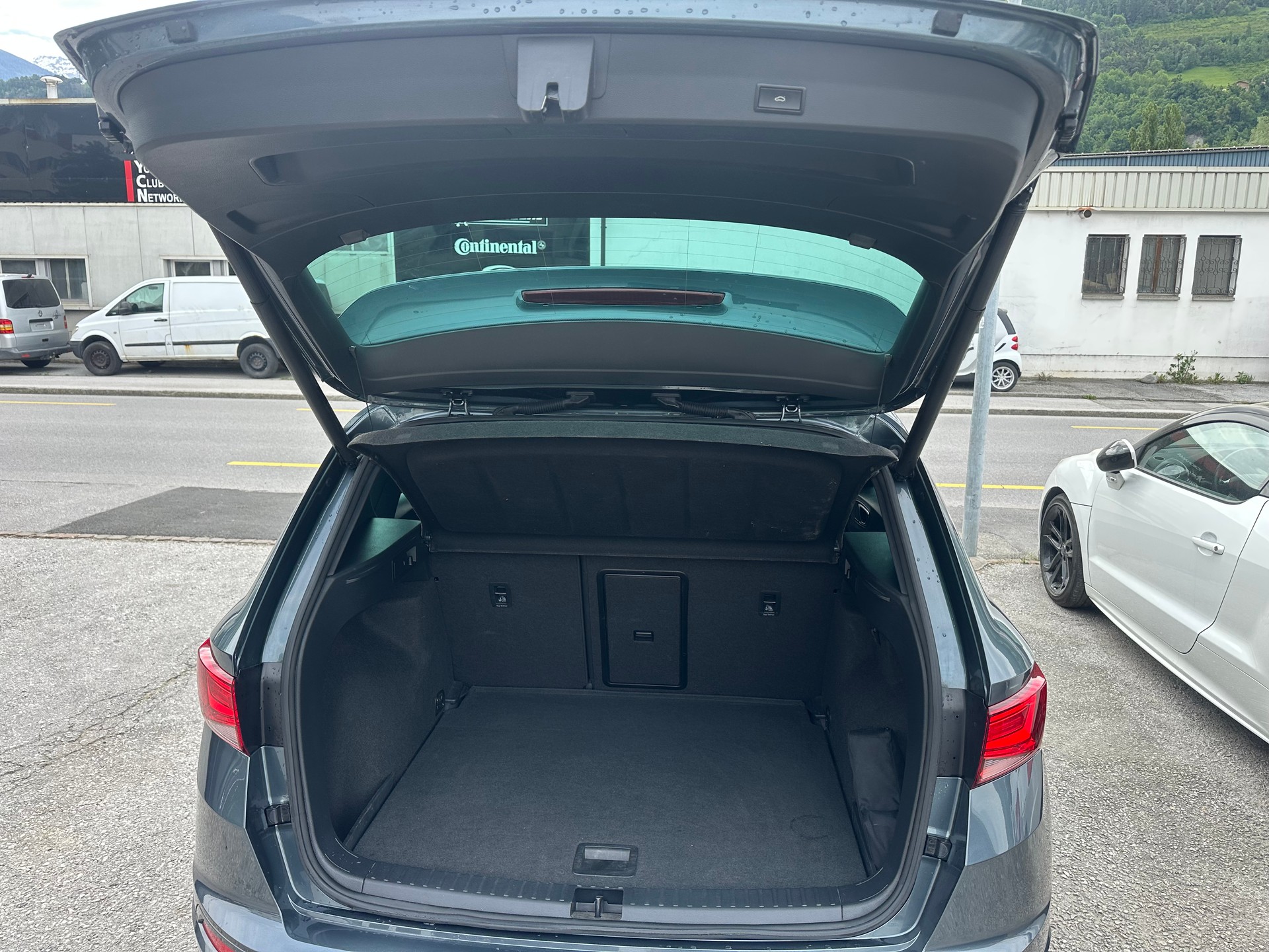SEAT Ateca 2.0 TSI FR 4Drive DSG-image-12