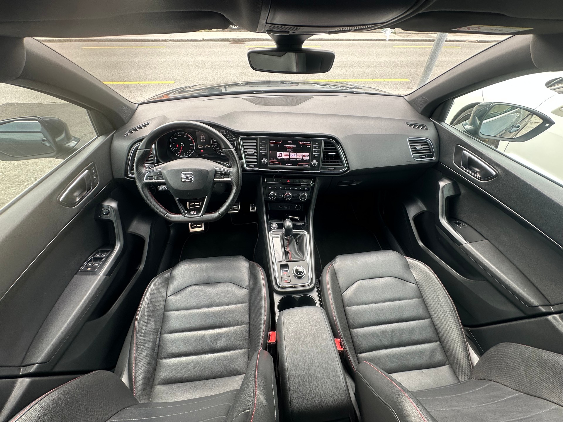 SEAT Ateca 2.0 TSI FR 4Drive DSG-image-6