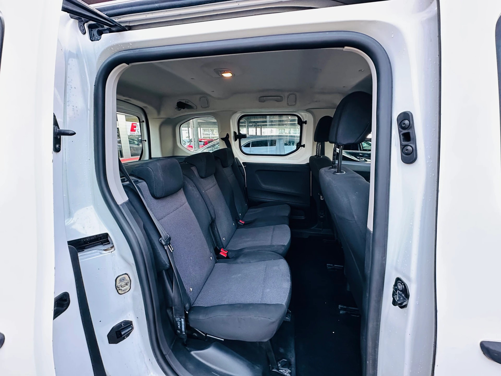 OPEL Combo Life 1.2 Enjoy-image-10