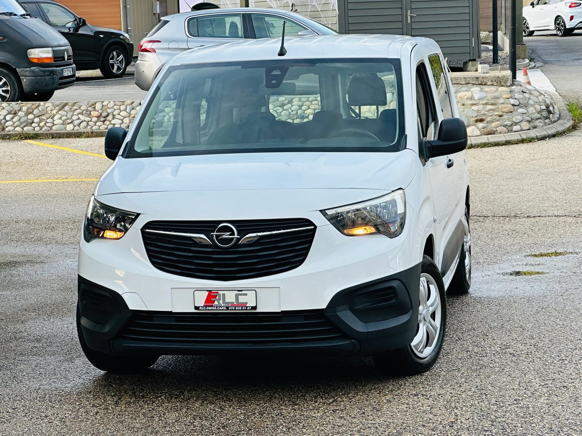 OPEL Combo Life 1.2 Enjoy-showroom-element-2