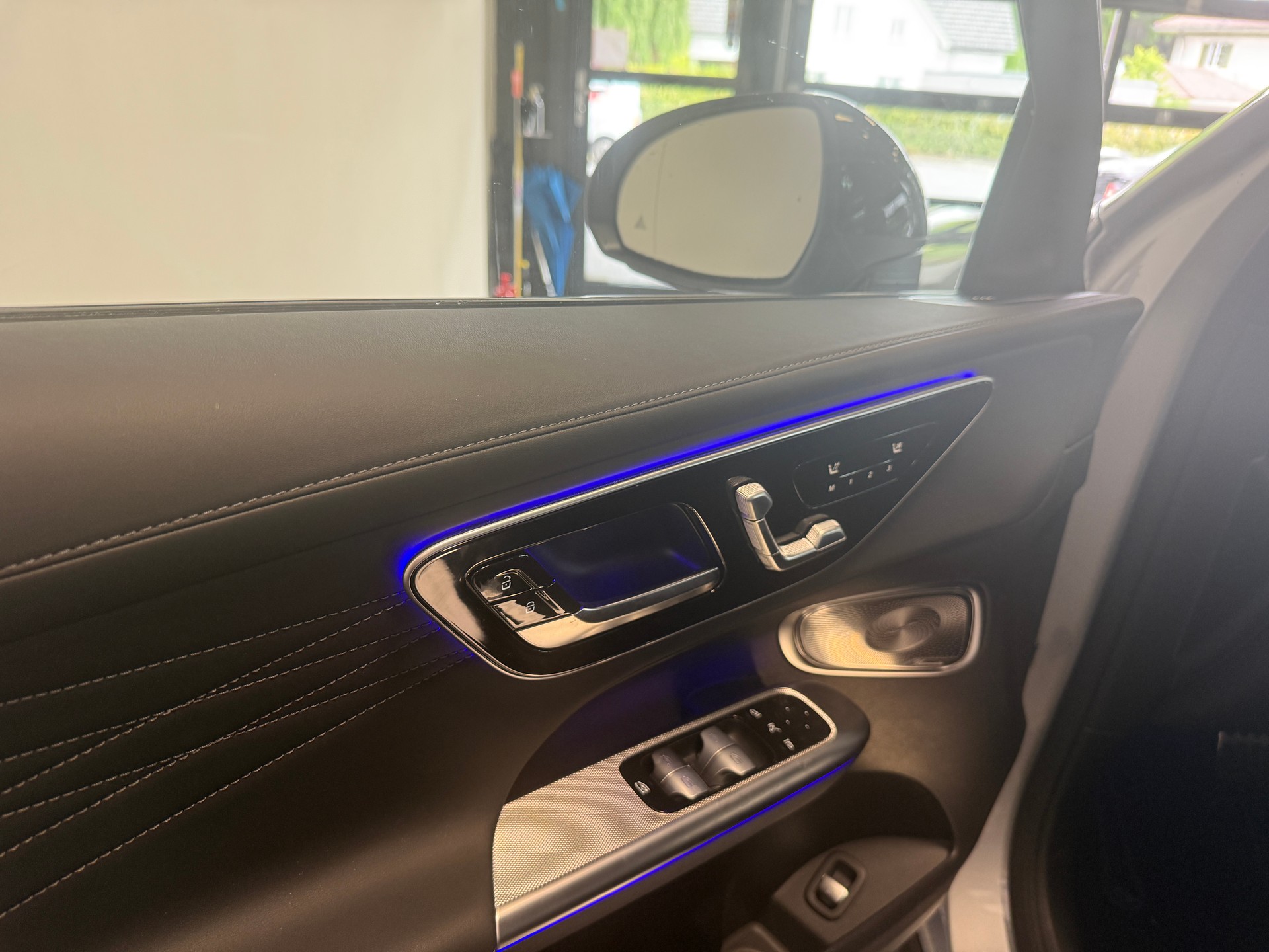 MERCEDES-BENZ GLC 43 AMG Executive Edition 4Matic 9G-Tronic-image-14