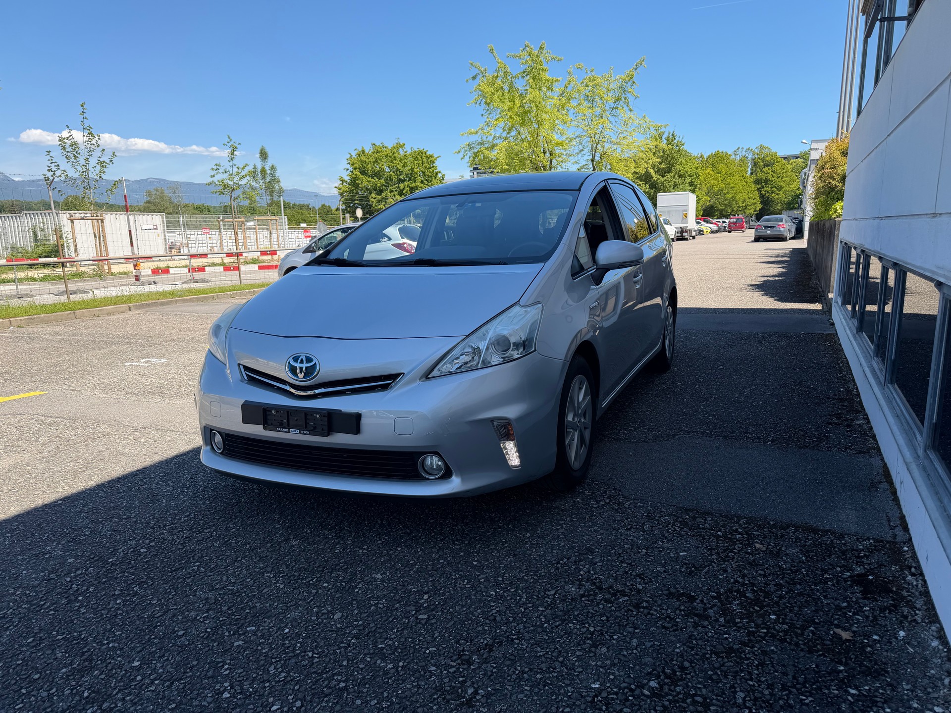 TOYOTA Prius+ 1.8 VVT-i HSD Luna