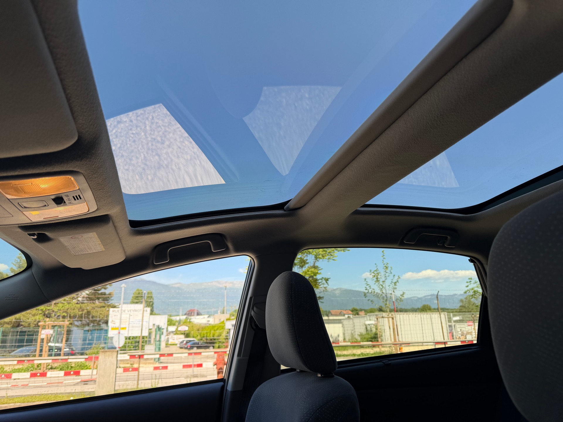 TOYOTA Prius+ 1.8 VVT-i HSD Luna-image-8