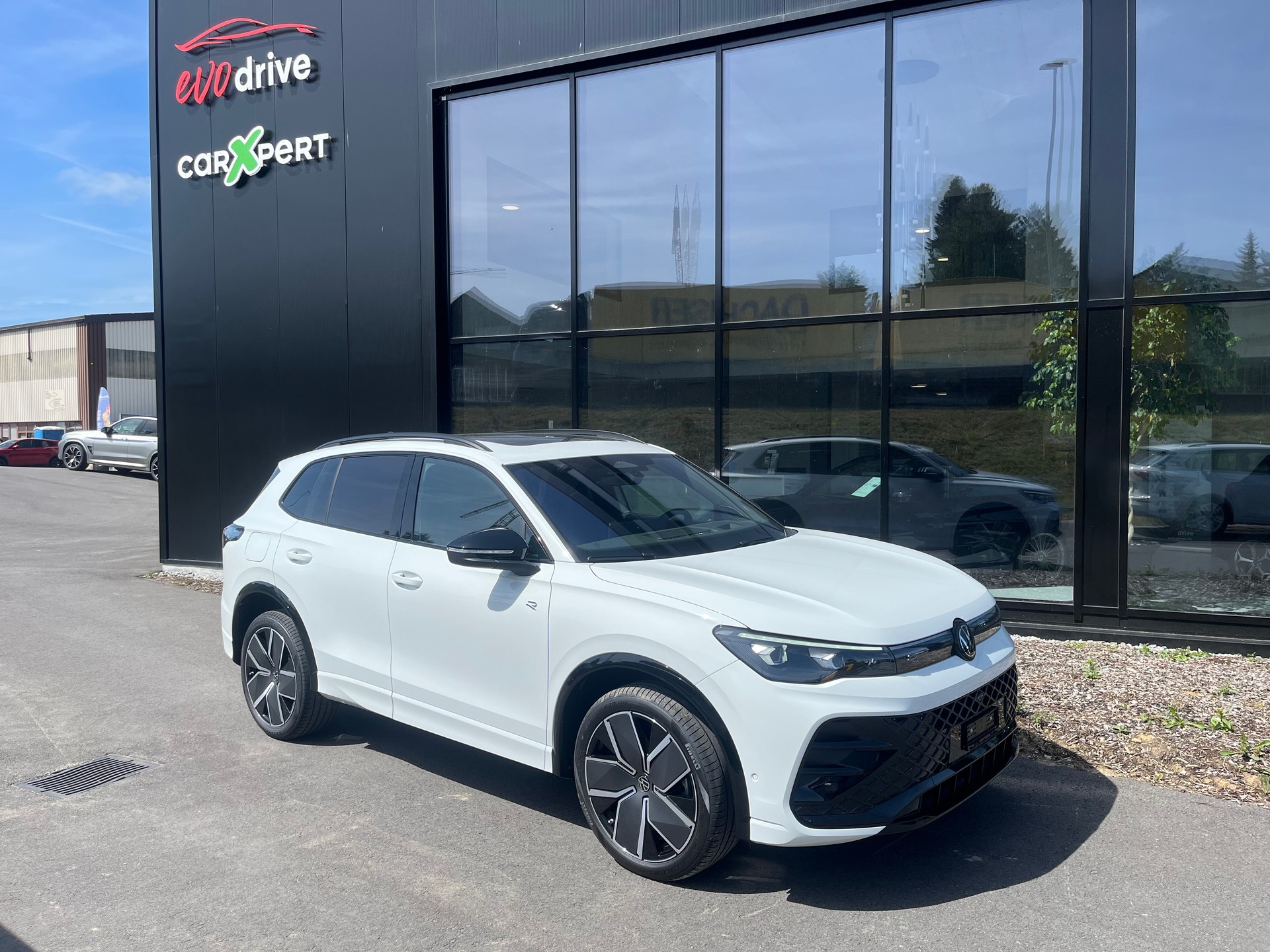 VW Tiguan 1.5 TSI evo2 eHybrid R-Line DSG