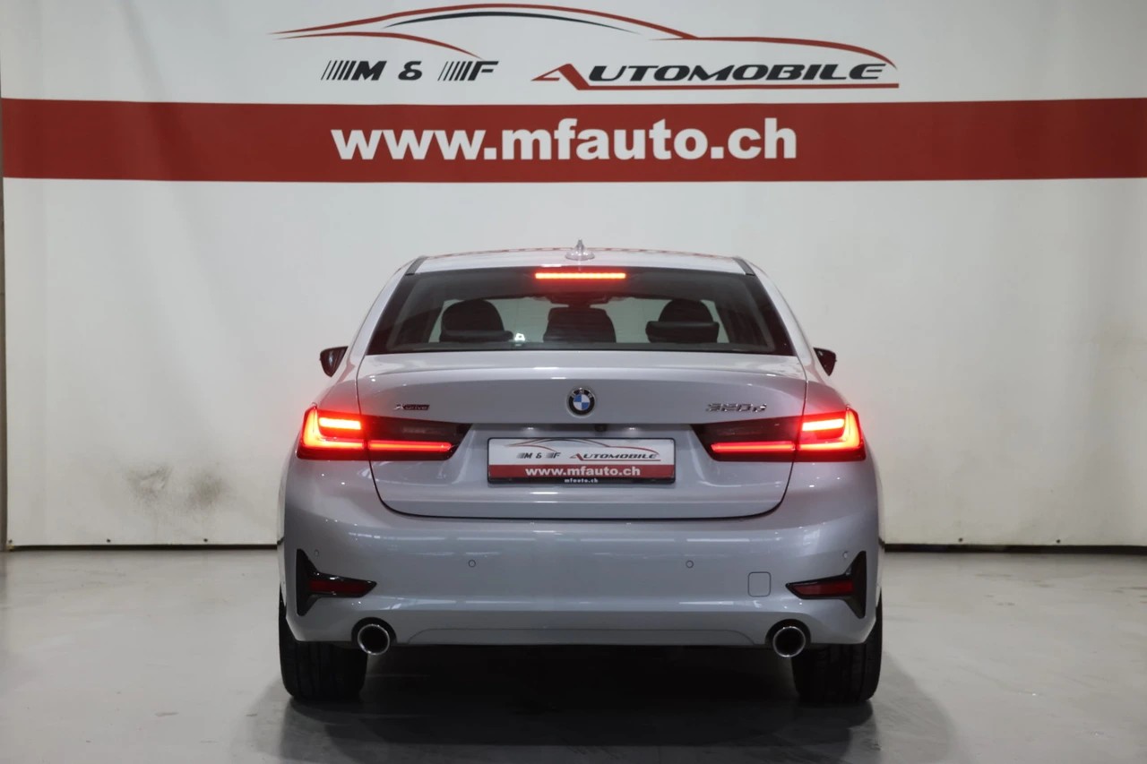 BMW 320d xDrive CH FAHRZEUG-image-4