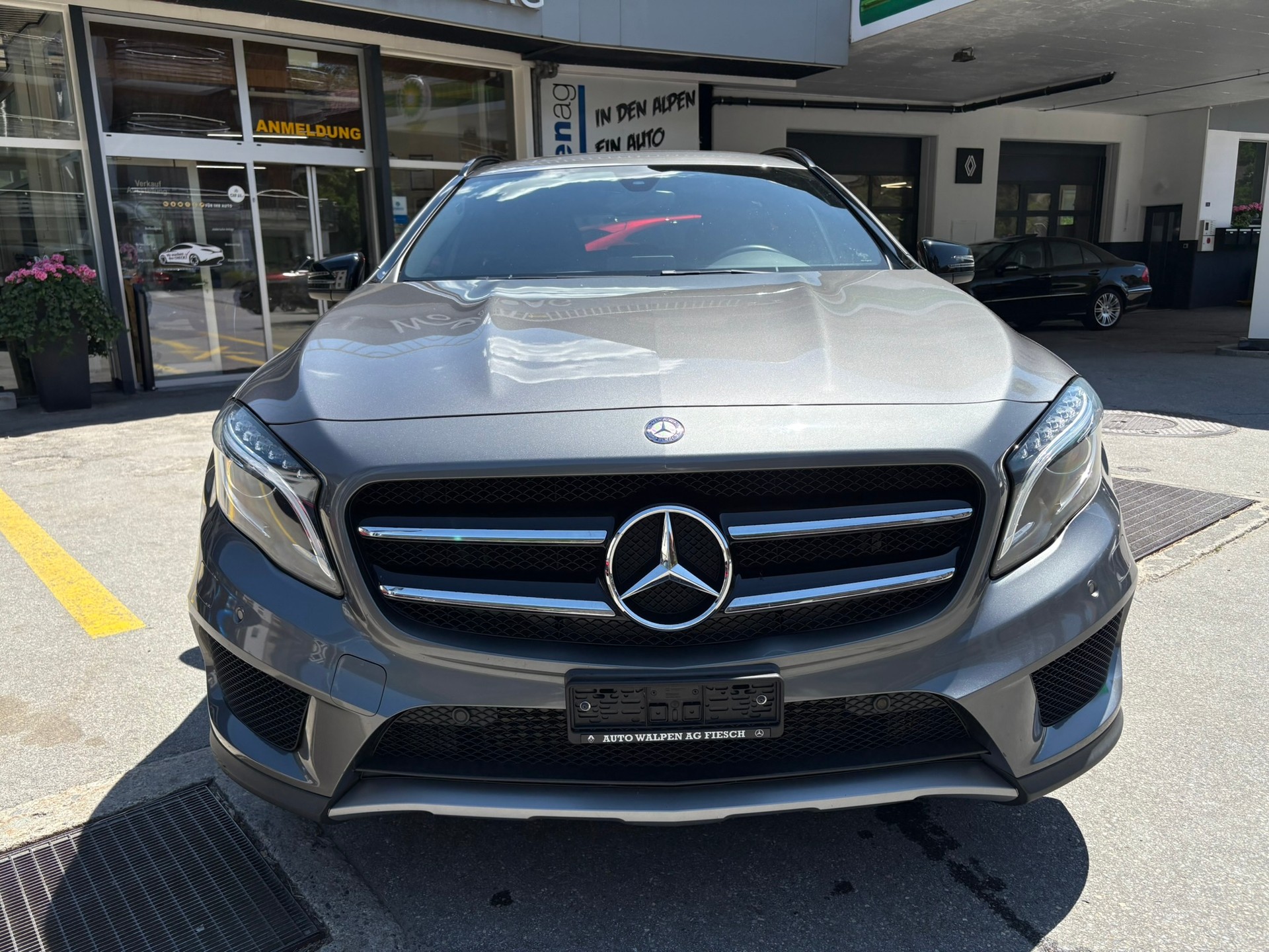 MERCEDES-BENZ GLA 200 CDI Swiss Edition 4 Matic-showroom-element-1