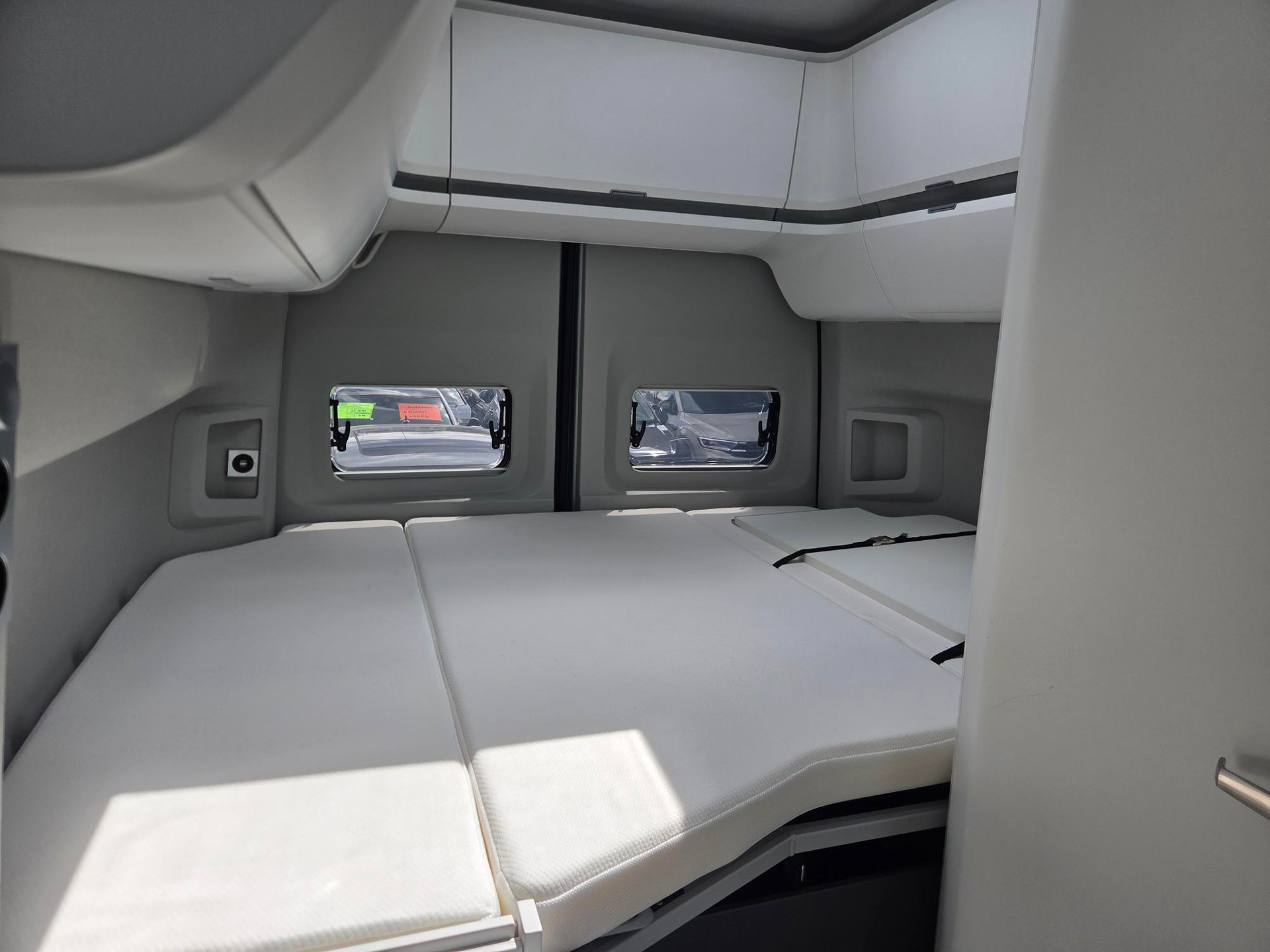 VW Grand California 600 2.0 BI-TDI-image-9