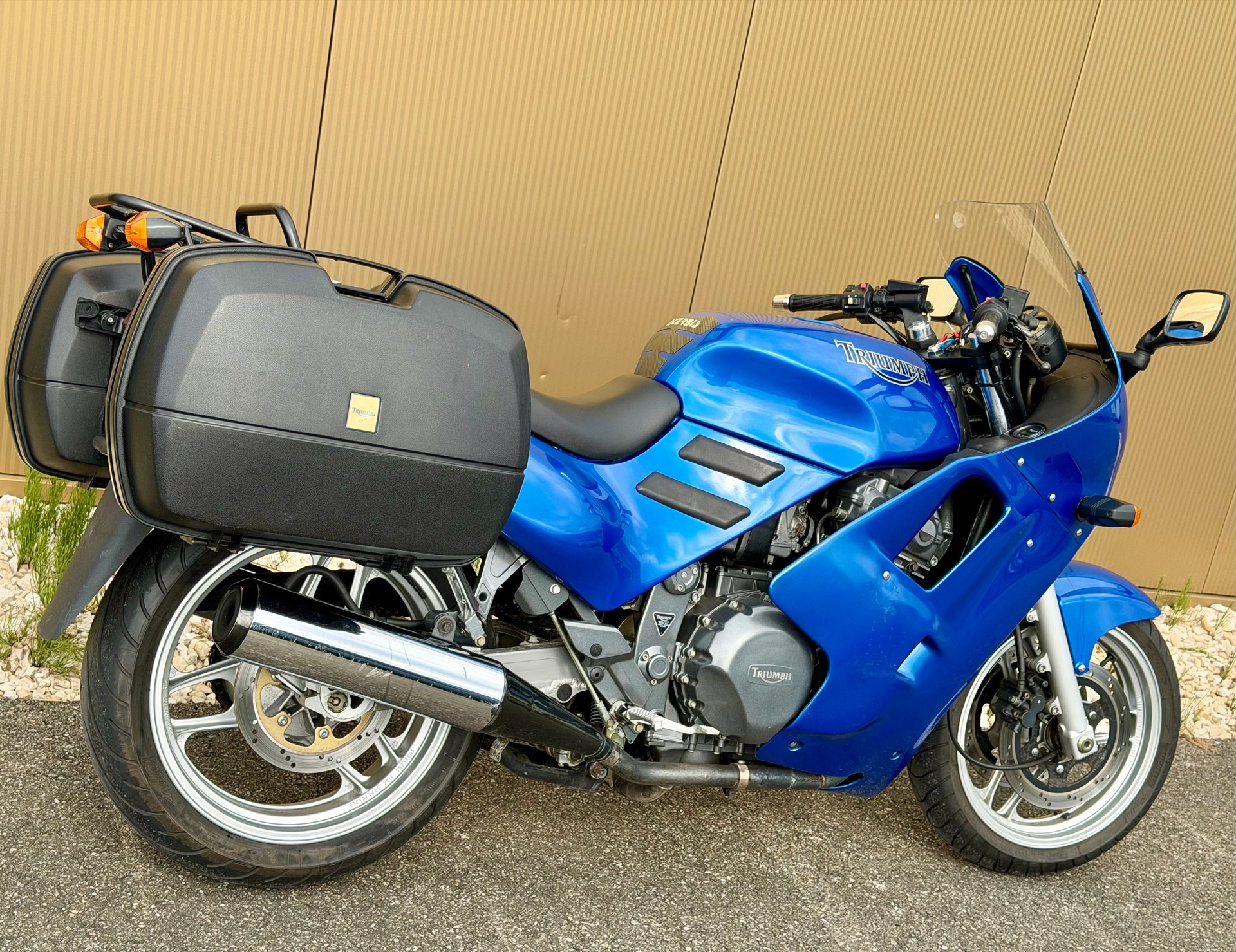 TRIUMPH Trophy 900-image-4