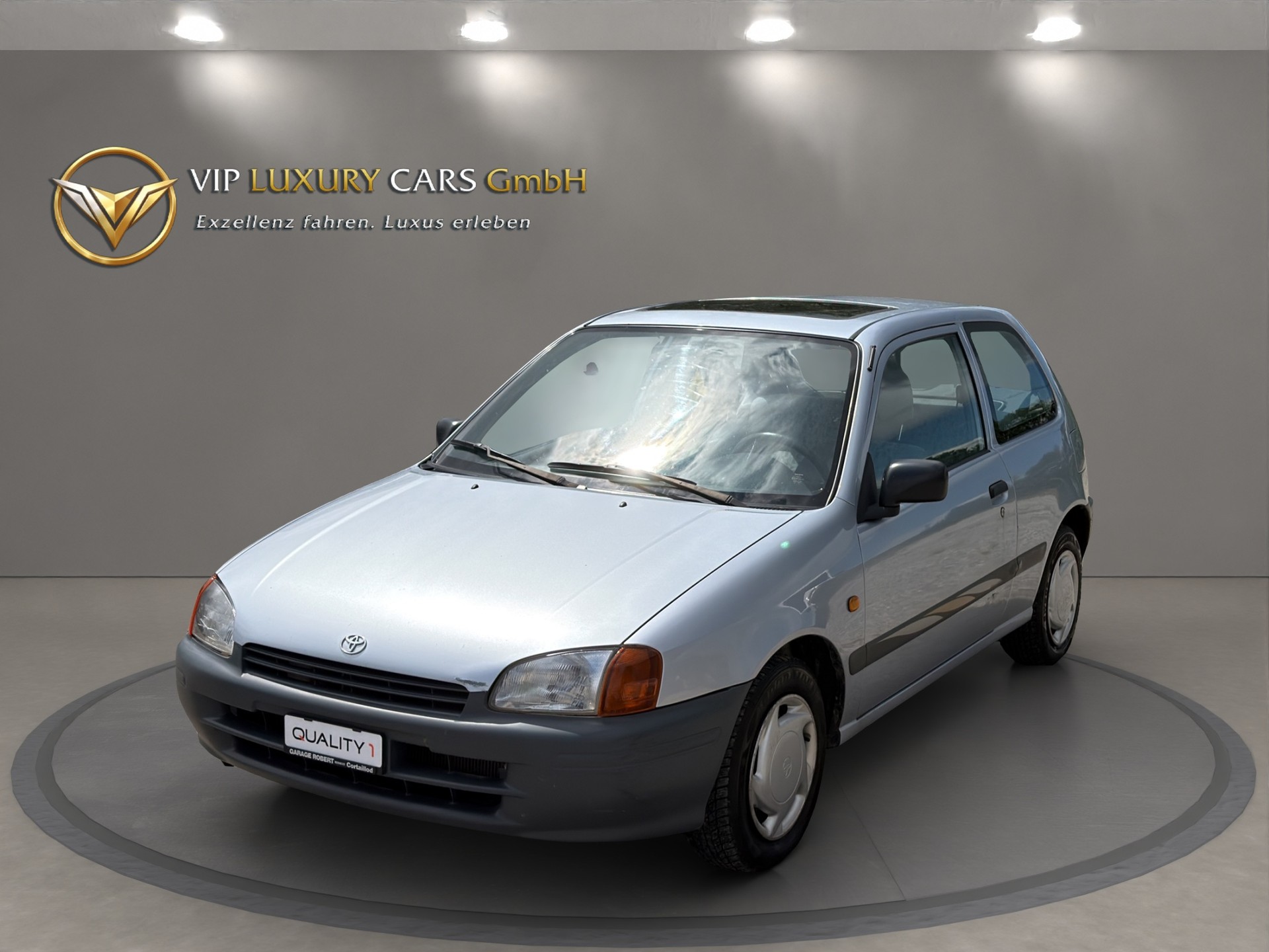 TOYOTA Starlet 1.3 Crystal-showroom-element-1