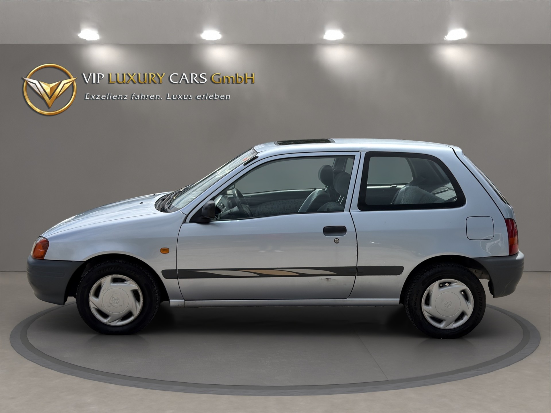 TOYOTA Starlet 1.3 Crystal-image-9