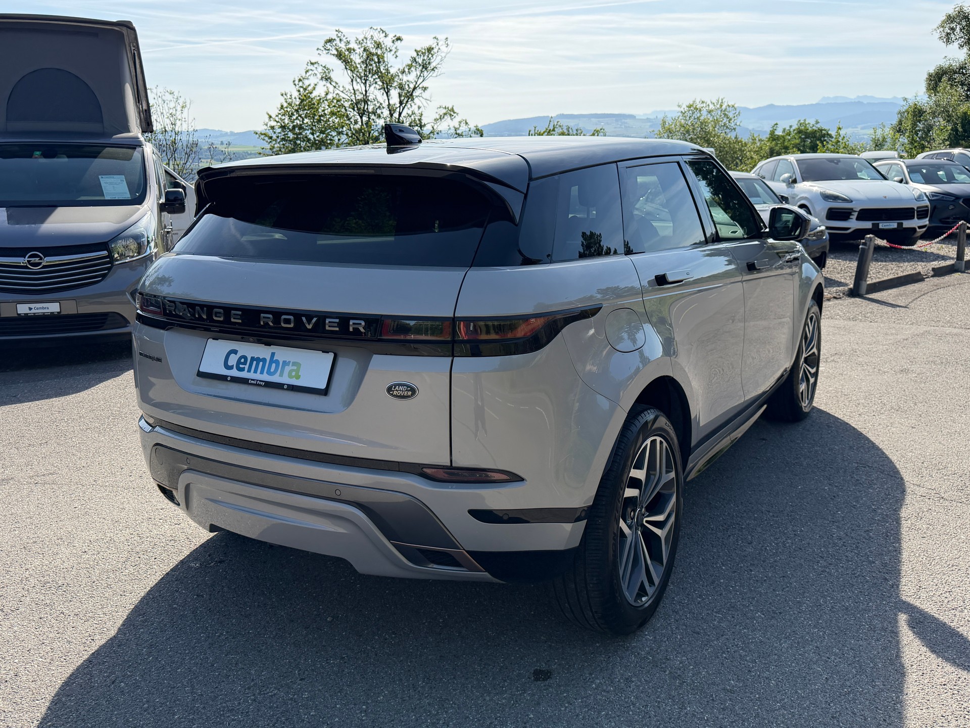 LAND ROVER Range Rover Evoque R-Dyn First Edi P 250 HSE AT9-image-5