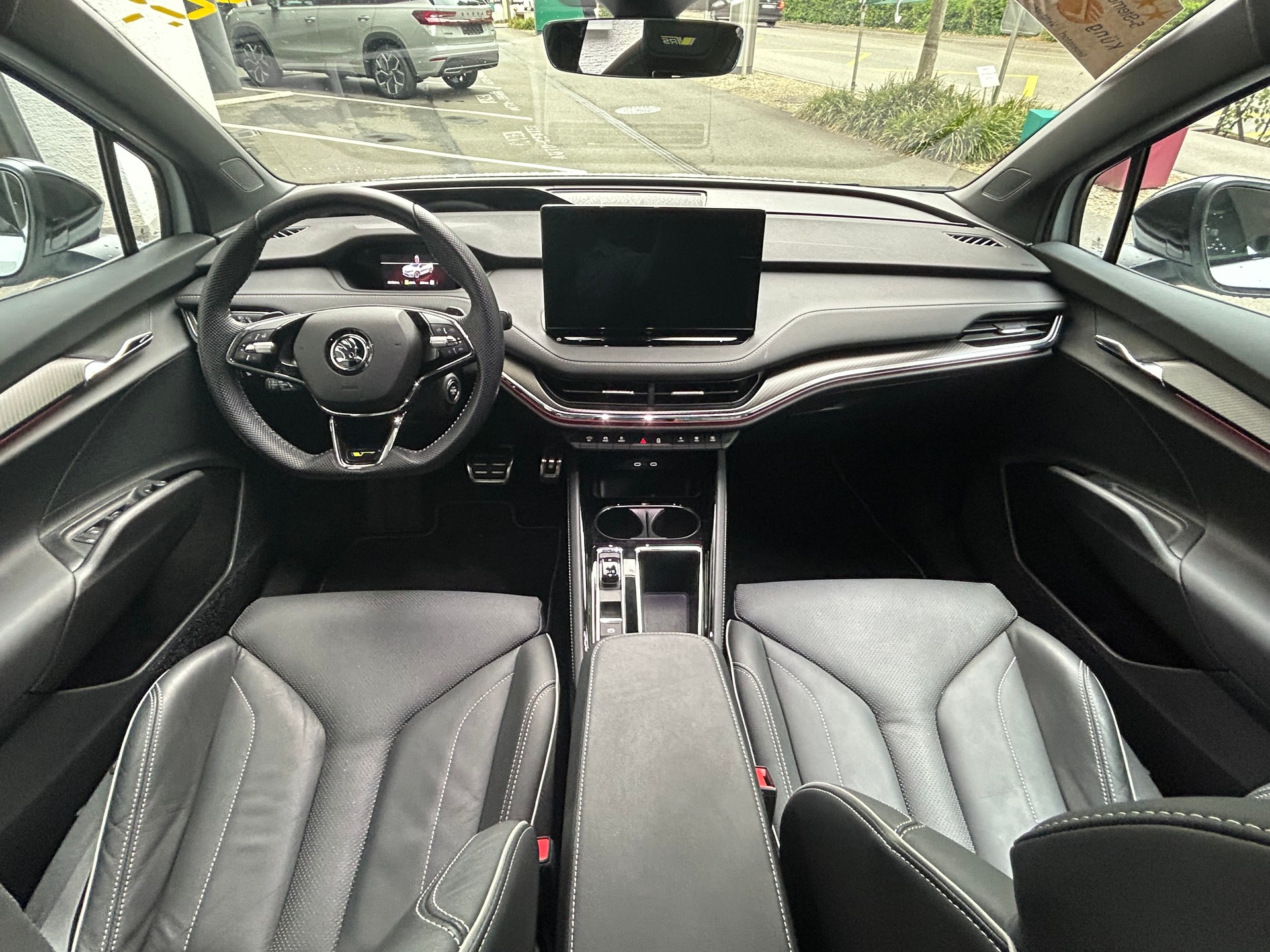SKODA Enyaq Coupé RS iV 80 4x4-image-9