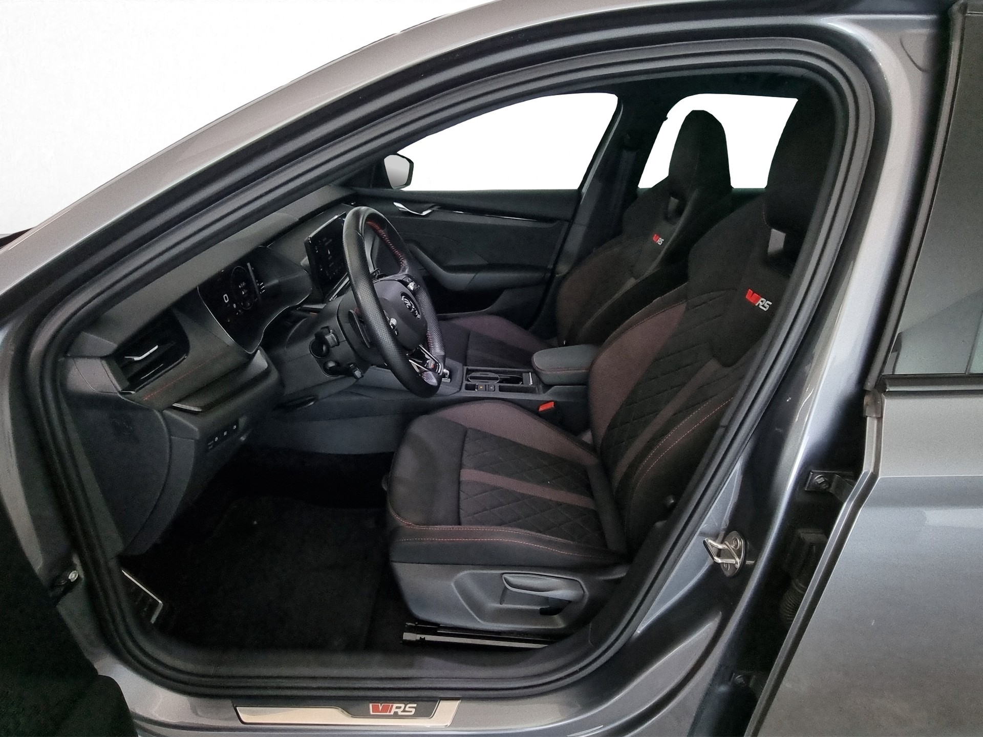 SKODA Octavia Combi 2.0 TSI DSG RS-image-5