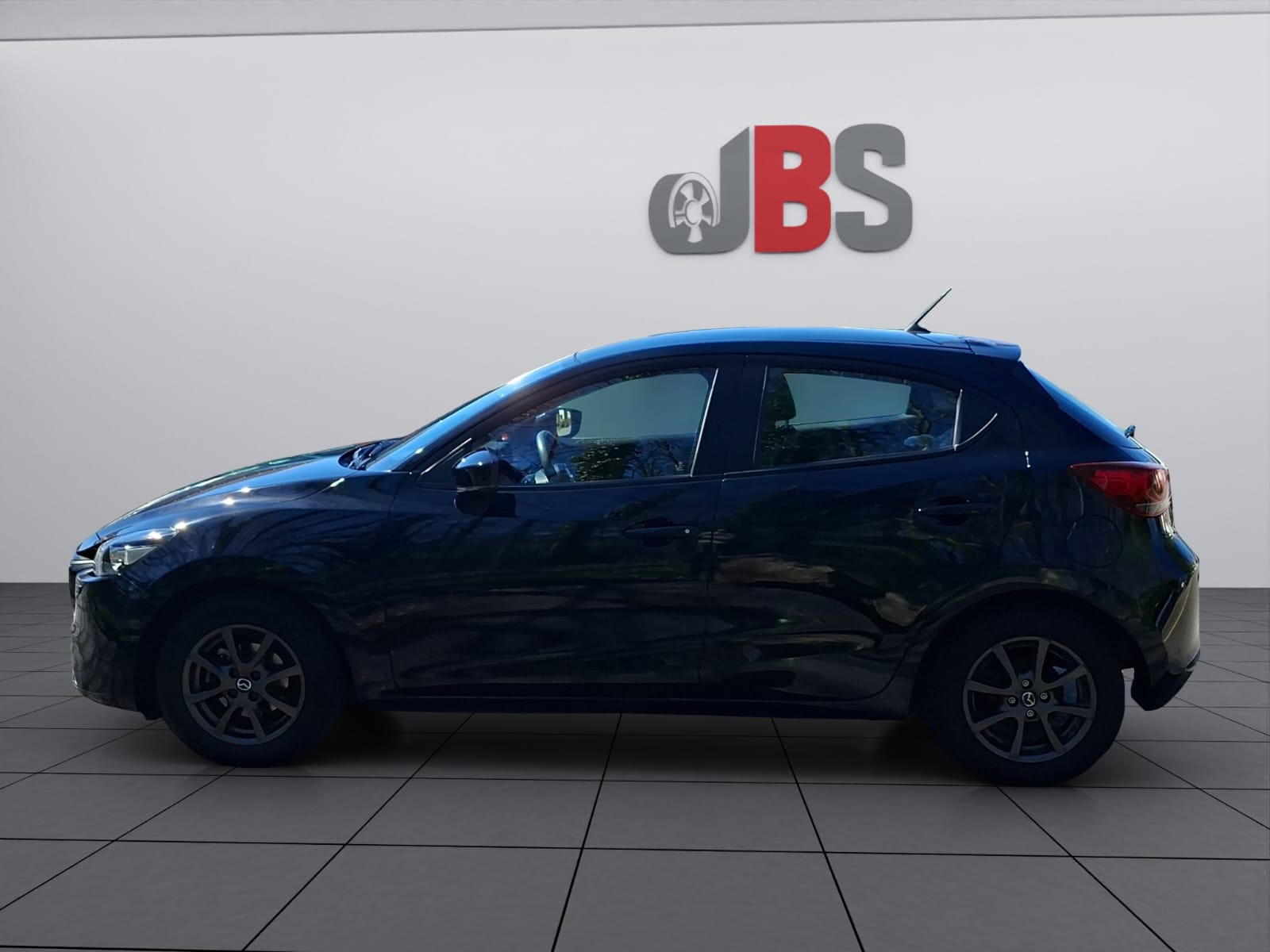 MAZDA 2 SKYACTIV-G 75 Prime-Line-showroom-element-3